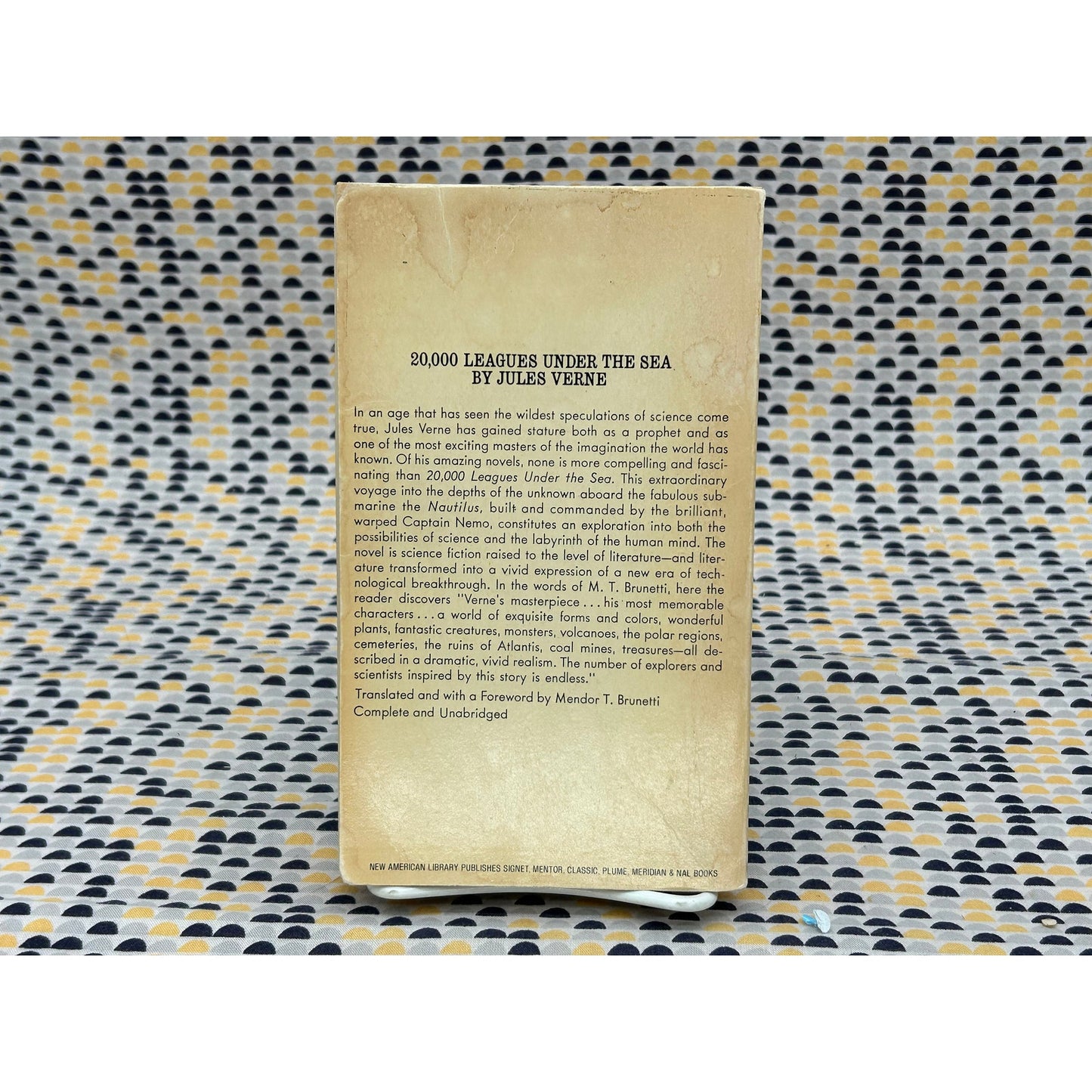 20,000 Leagues Under the Sea - Jules Verne - Signet Classics Edition