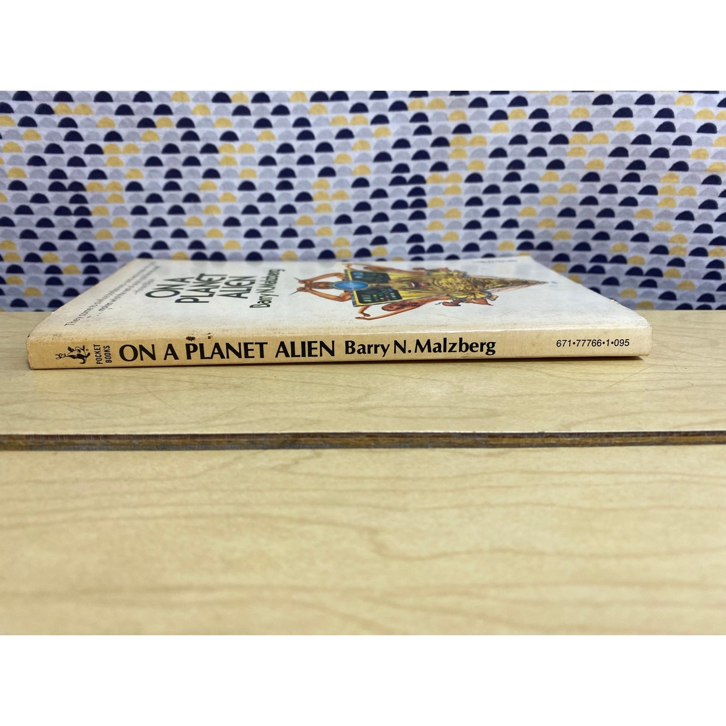 On A Planet Alien - Barry N. Malzberg - Vintage Paperback Book - Pocket Edition