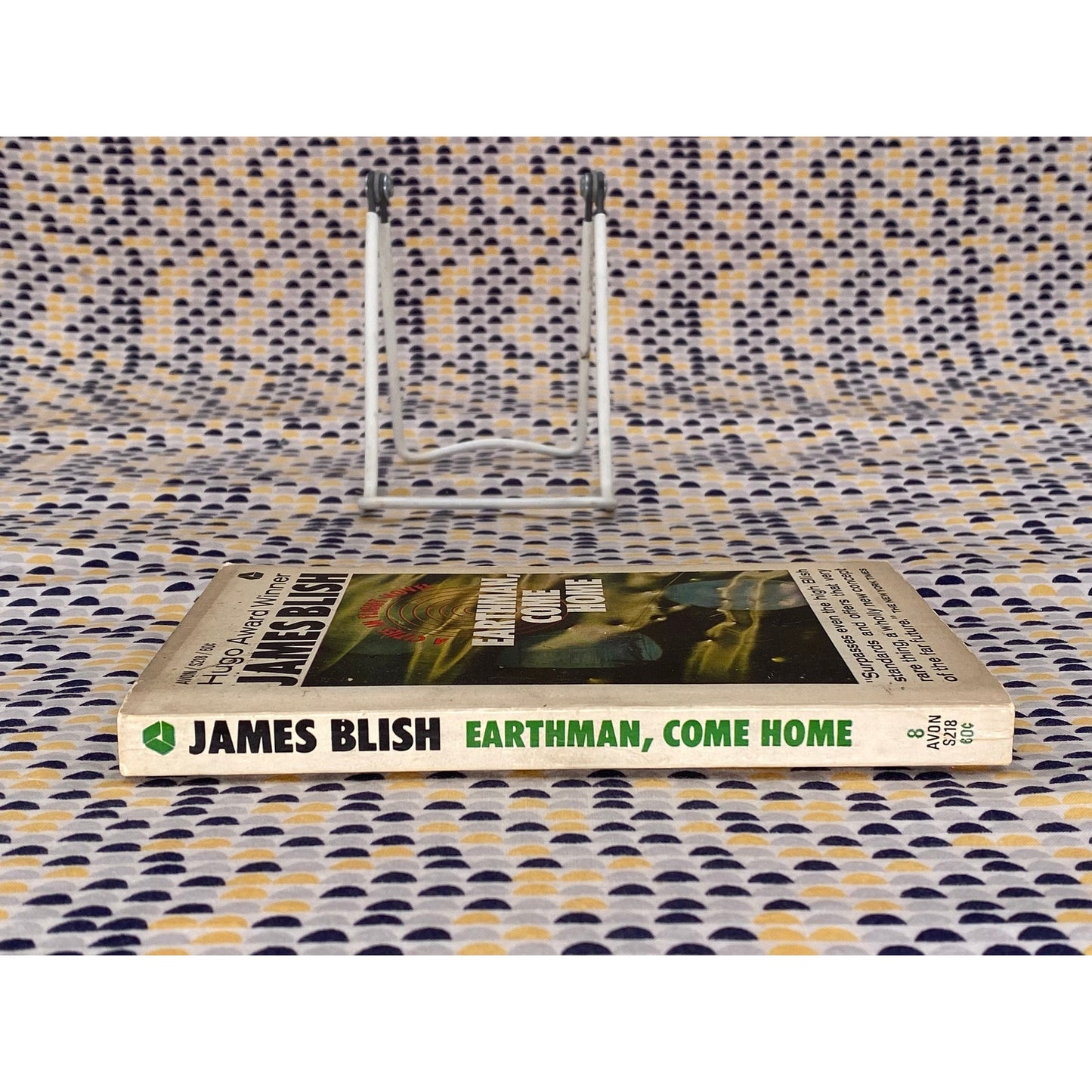 Earthman, Come Home - James Blish - Vintage Paperback Book - Avon Edition