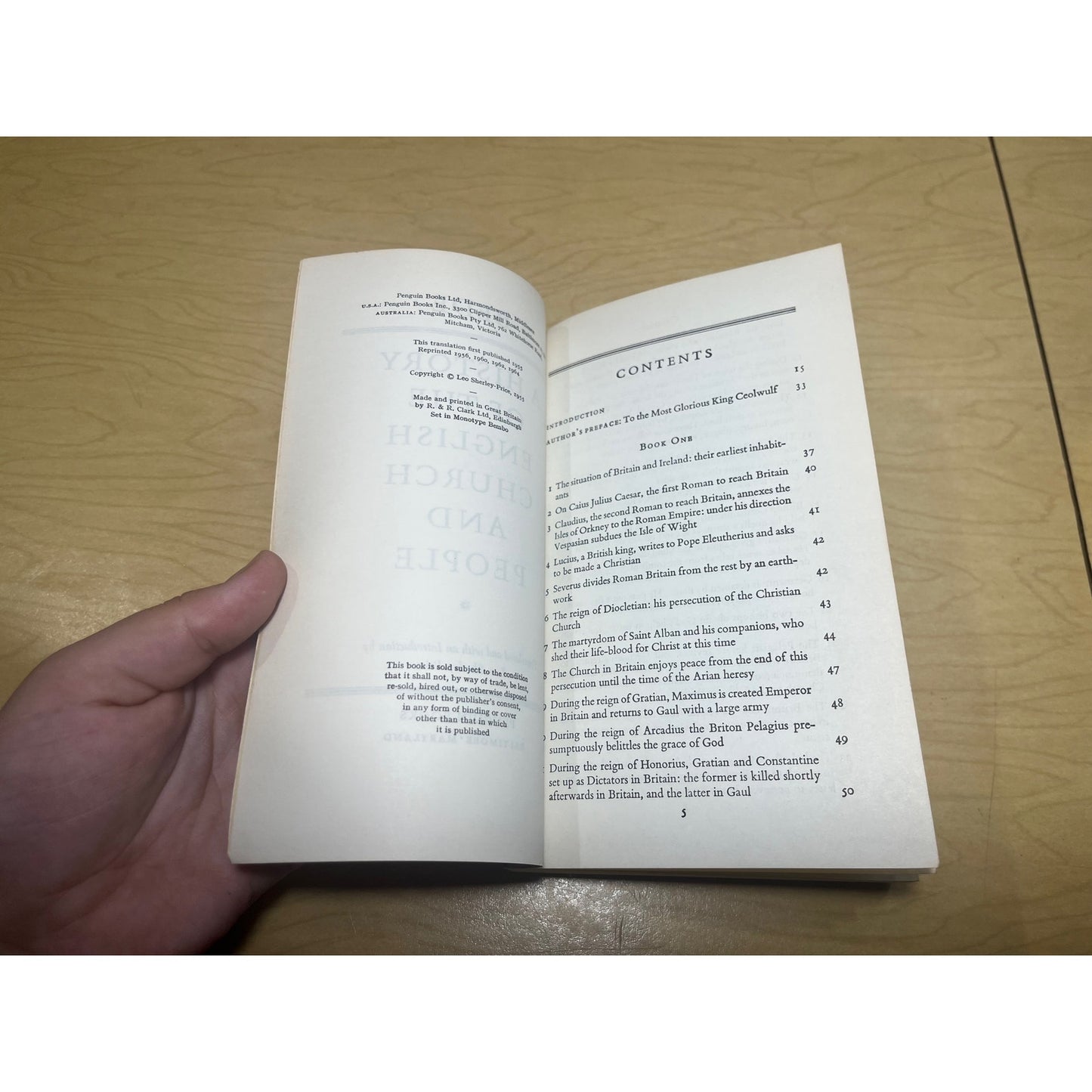 A History of the English Church and People - Bede - Penguin Classics - Paperback