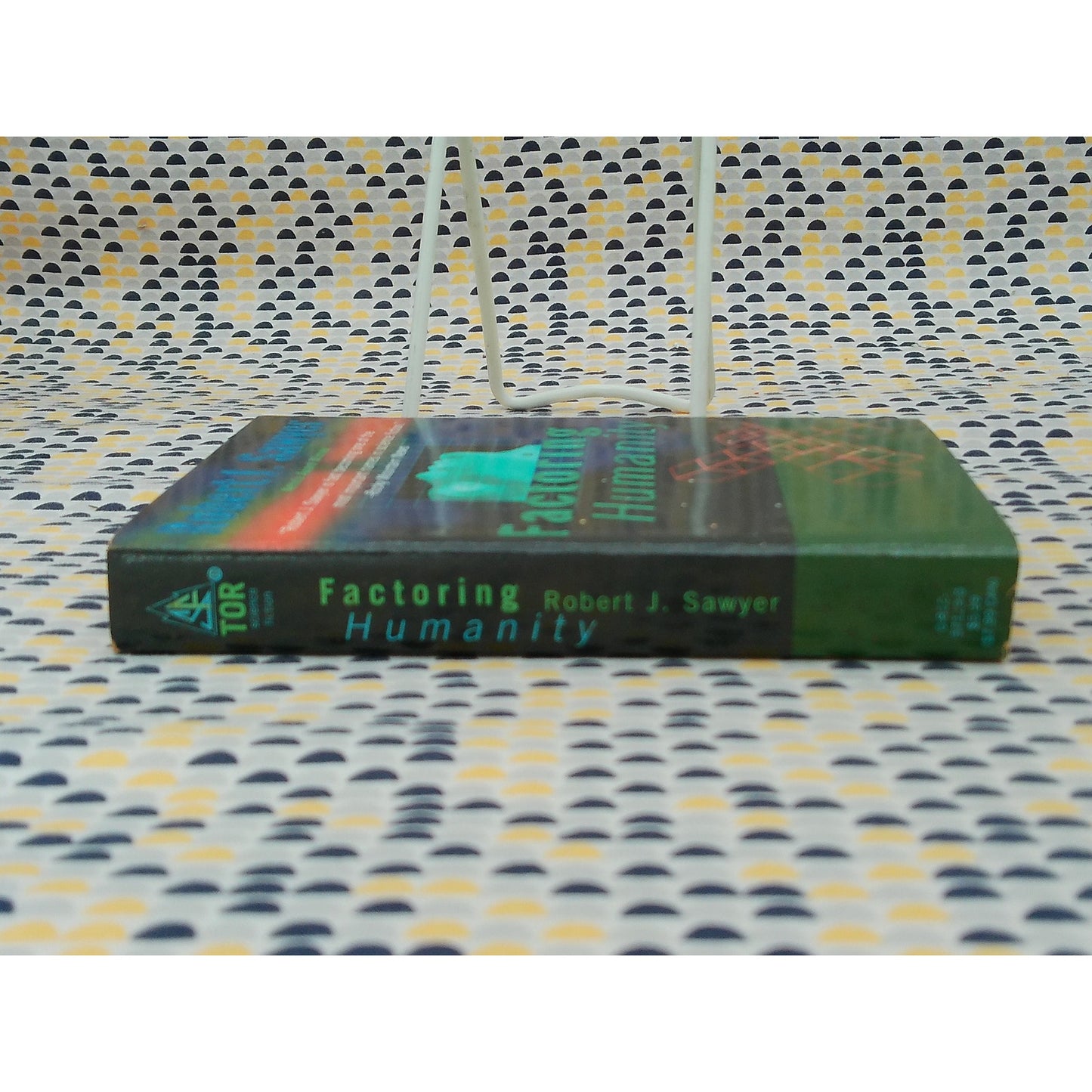 Factoring Humanity - Robert J. Sawyer - Vintage Paperback Book - Tor Edition