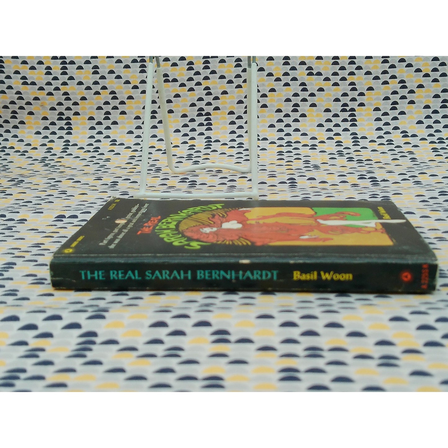 The Real Sarah Bernhardt - Basil Woon - Vintage Paperback - Award Books Edition