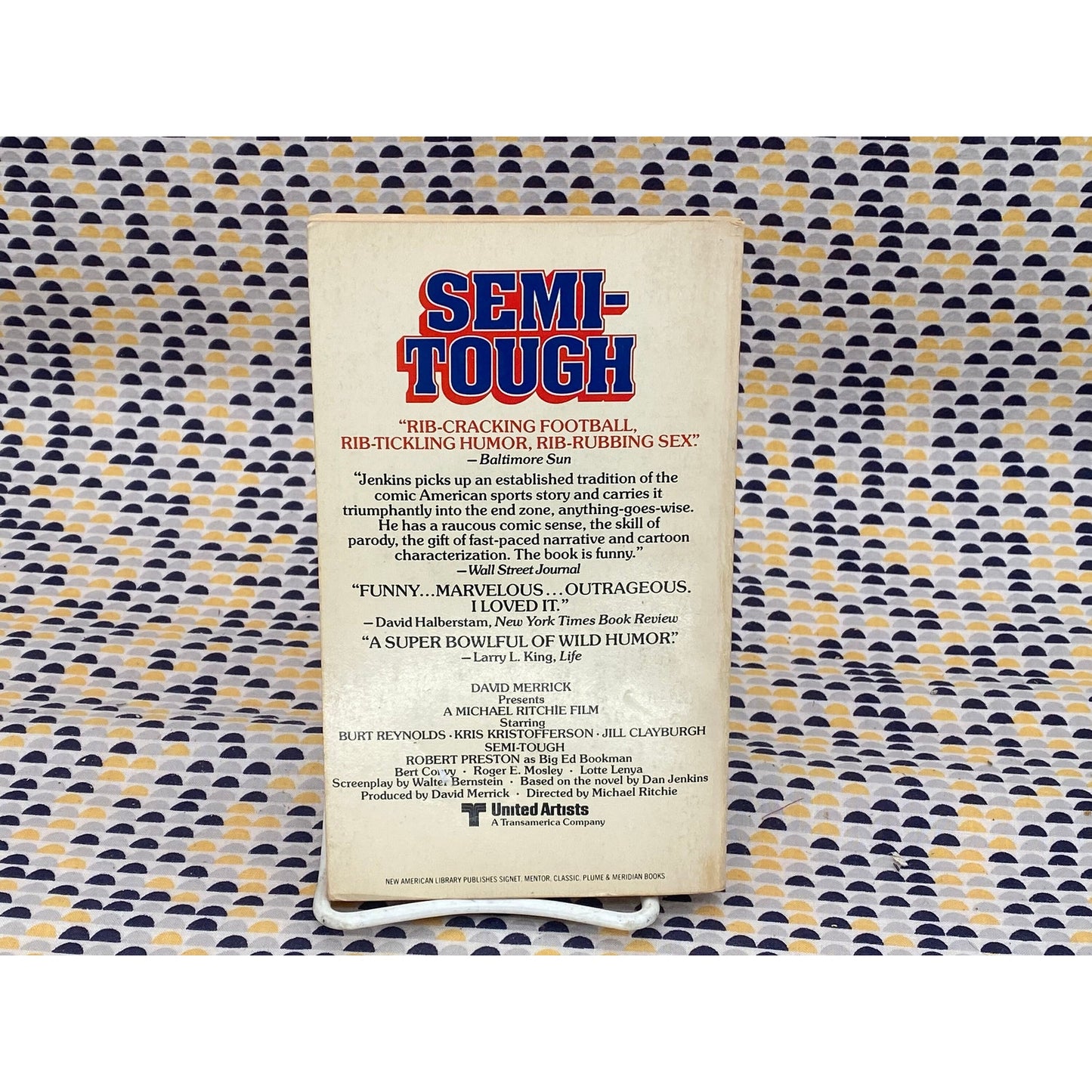 Semi-Tough - Dan Jenkins - Vintage Paperback - Signet Books