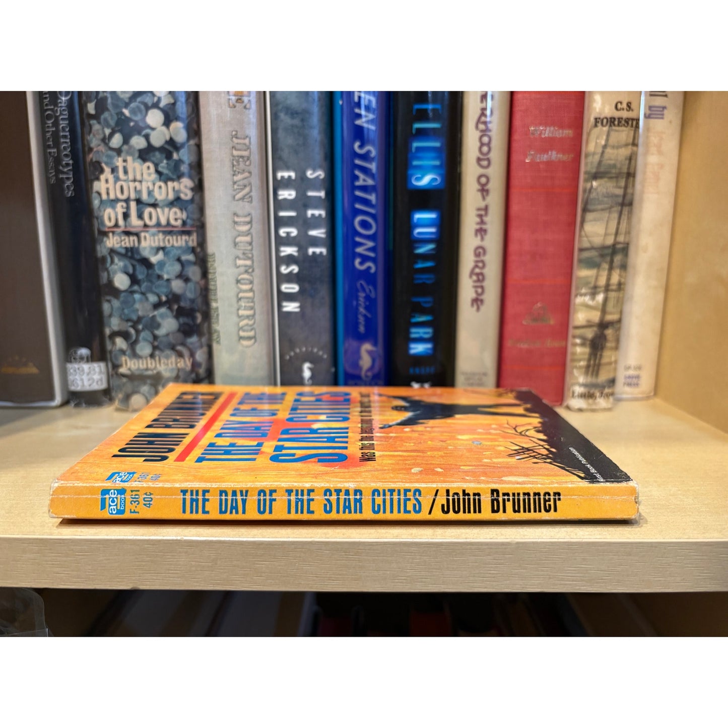The Day Of The Cities - John Brunner - Ace F-361 - Paperback