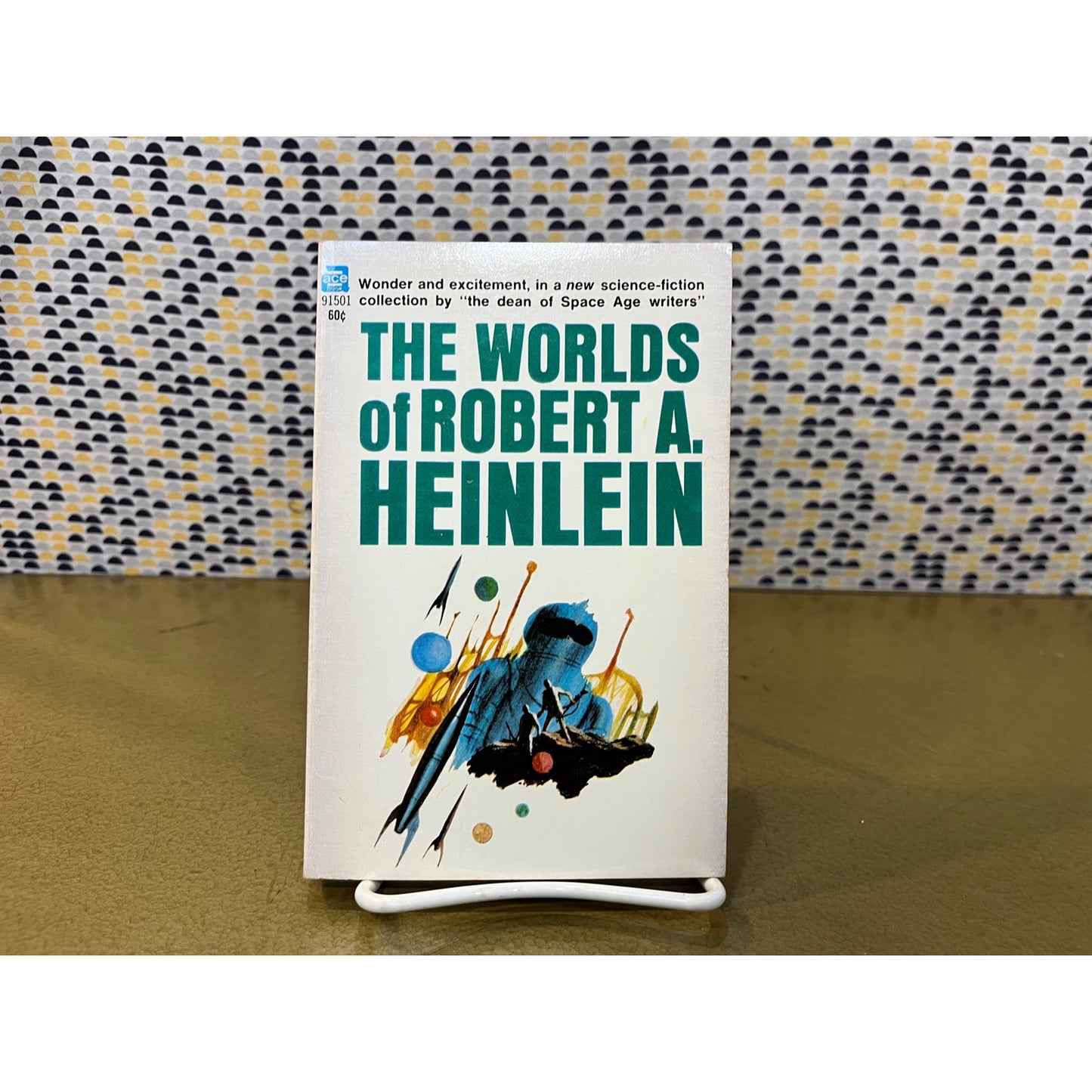 The Worlds of Robert A. Heinlein - Robert A. Heinlein - Ace Books - Paperback