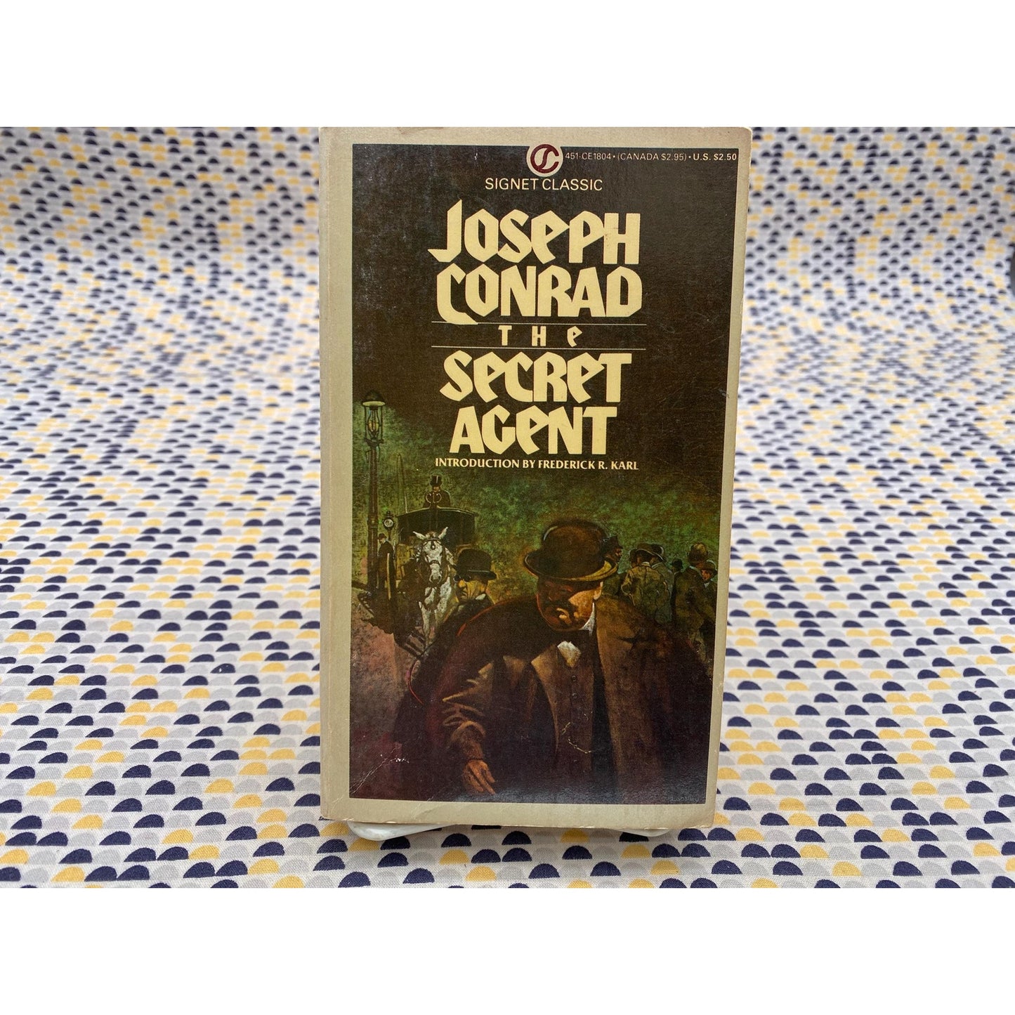 The Secret Agent - Joseph Conrad - Vintage Paperback Book - Signet Classics Edition