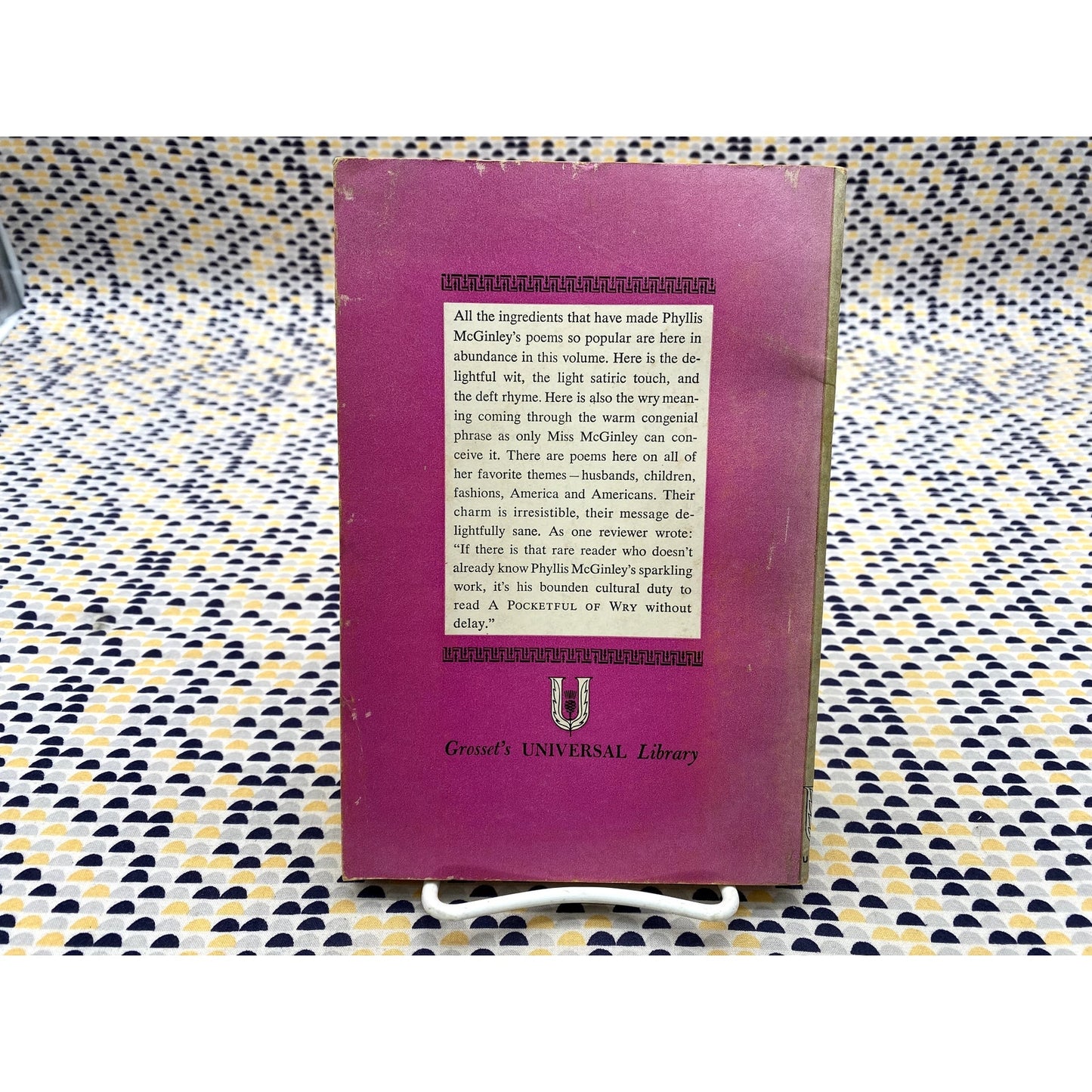 A Pocketful Of Wry - Phyllis McGinley - Universal - Paperback