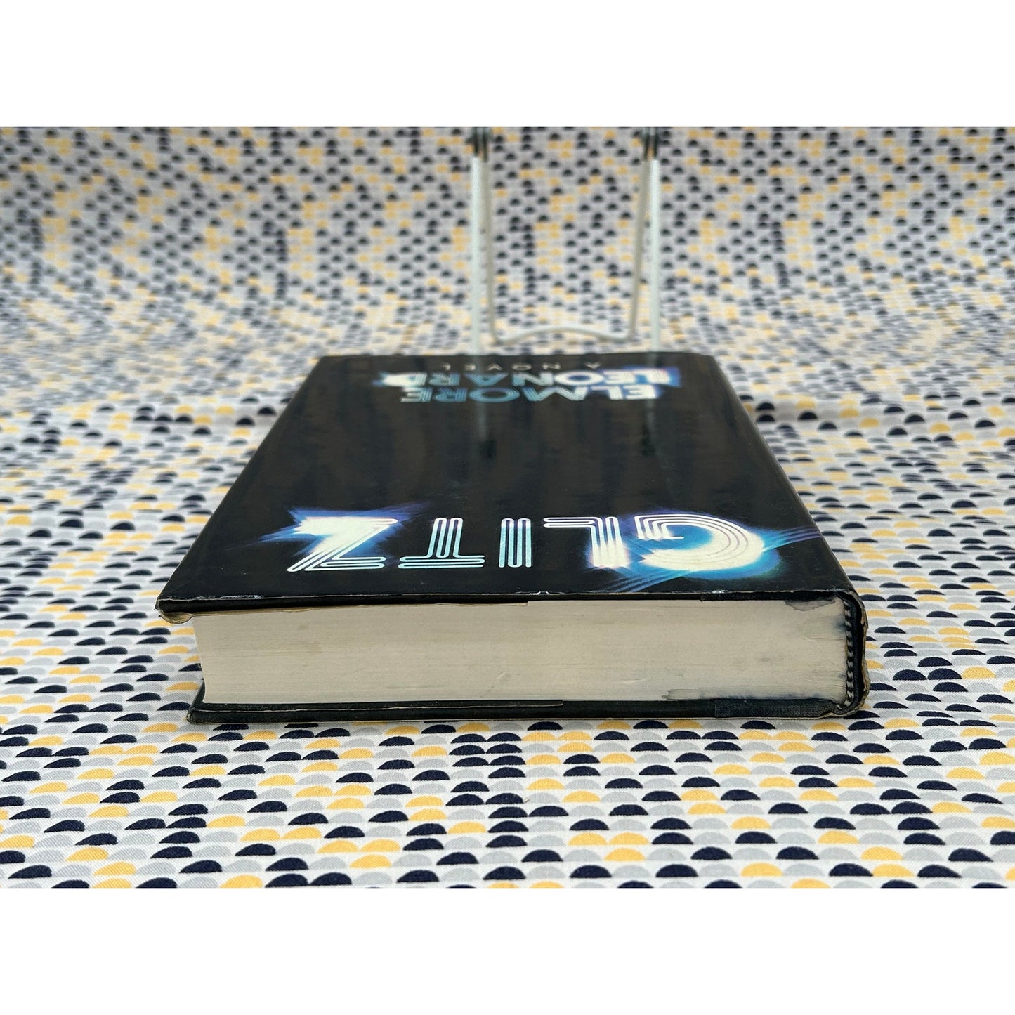 Signed - Glitz - Elmore Leonard - Vintage Hardcover Book - Arbor House Edition