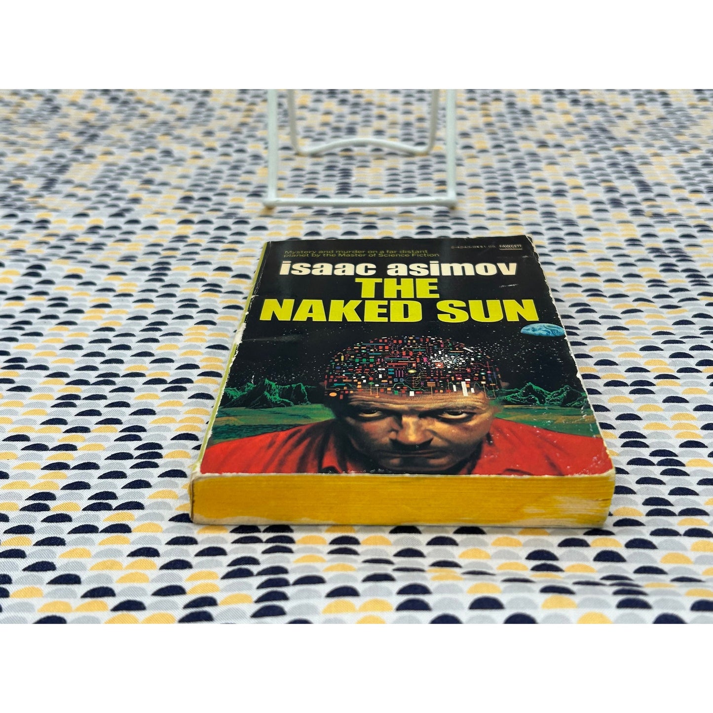The Naked Sun - Isaac Asimov - Vintage Paperback - Fawcett Crest Edition