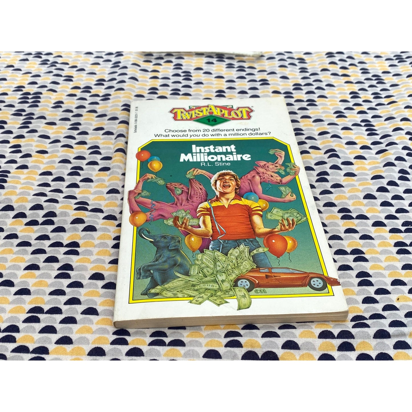 Instant Millionaire - R.L. Stine - Twistaplot # 14 - Vintage Paperback Book - Scholastic Books