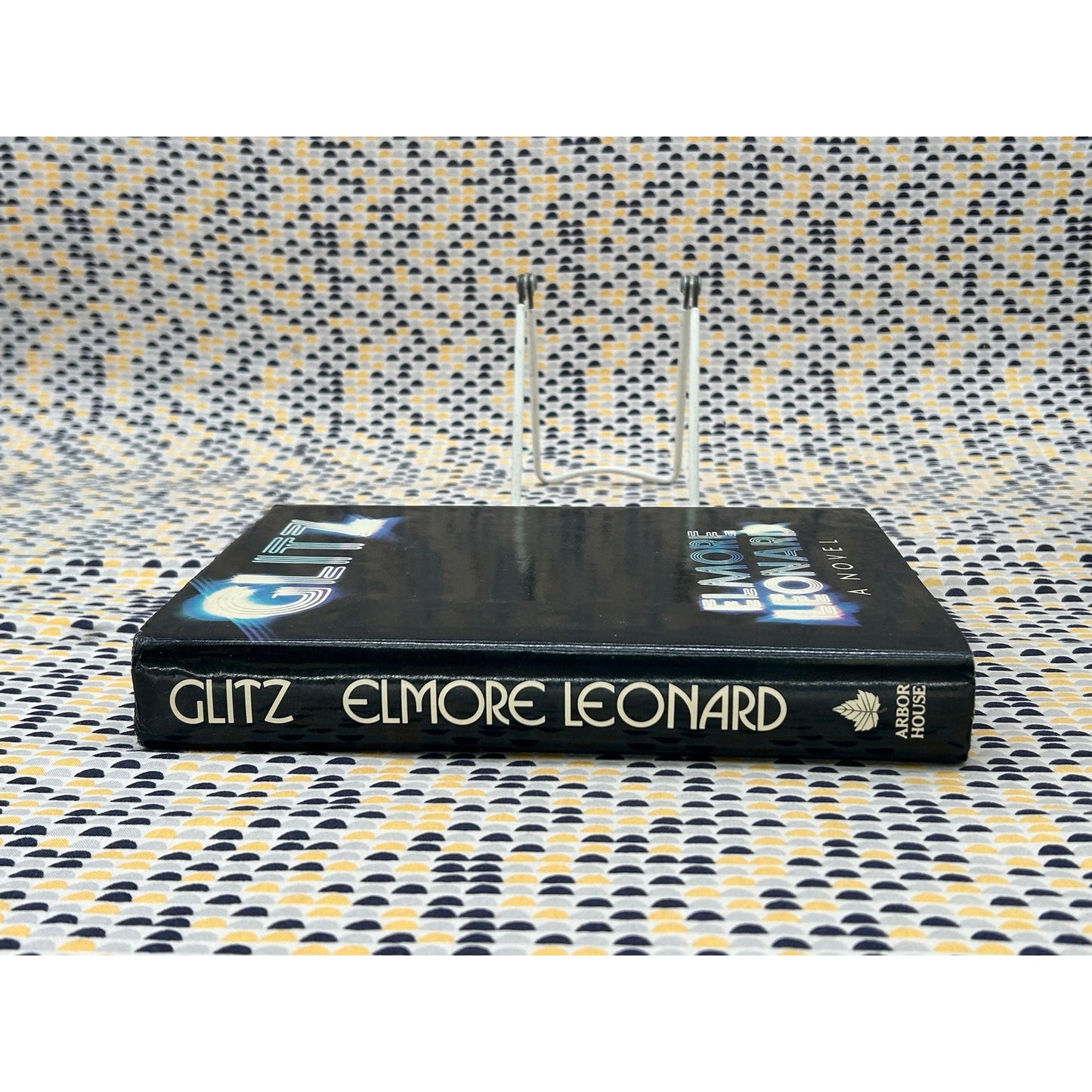 Signed - Glitz - Elmore Leonard - Vintage Hardcover Book - Arbor House Edition