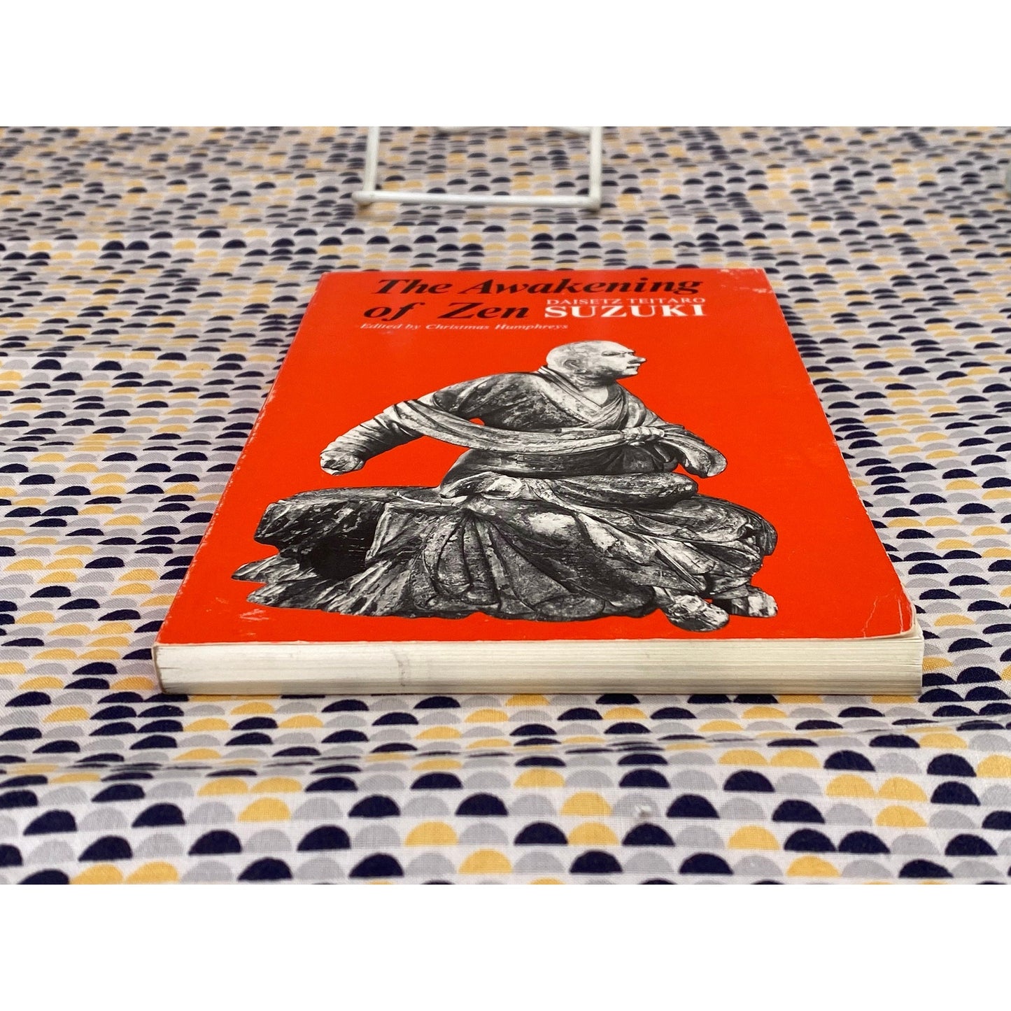The Awakening Of Zen - Daisetz Teitaro Suzuki - Vintage Paperback Book - Prajñā Press Edition