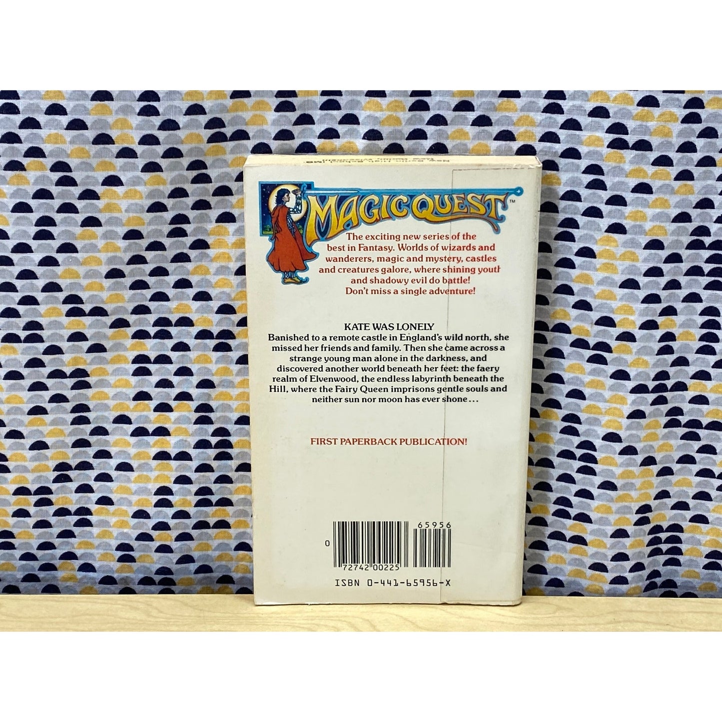 Magic Quest #2 - The Perilous Gard - Elizabeth Marie Pope - Tempo Edition