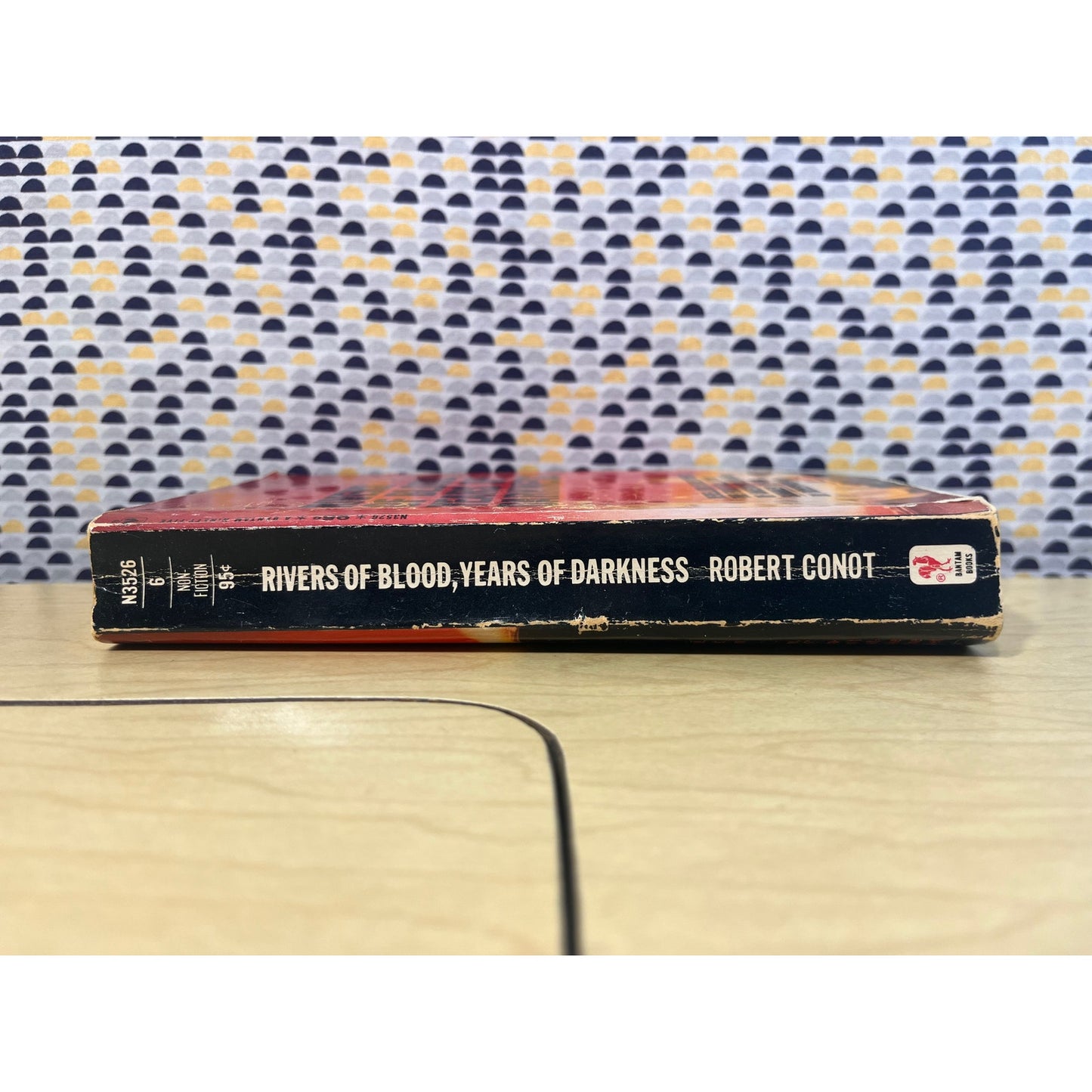 Rivers of Blood, Years of Darkness - Robert Conot - Bantam Books - Paperback