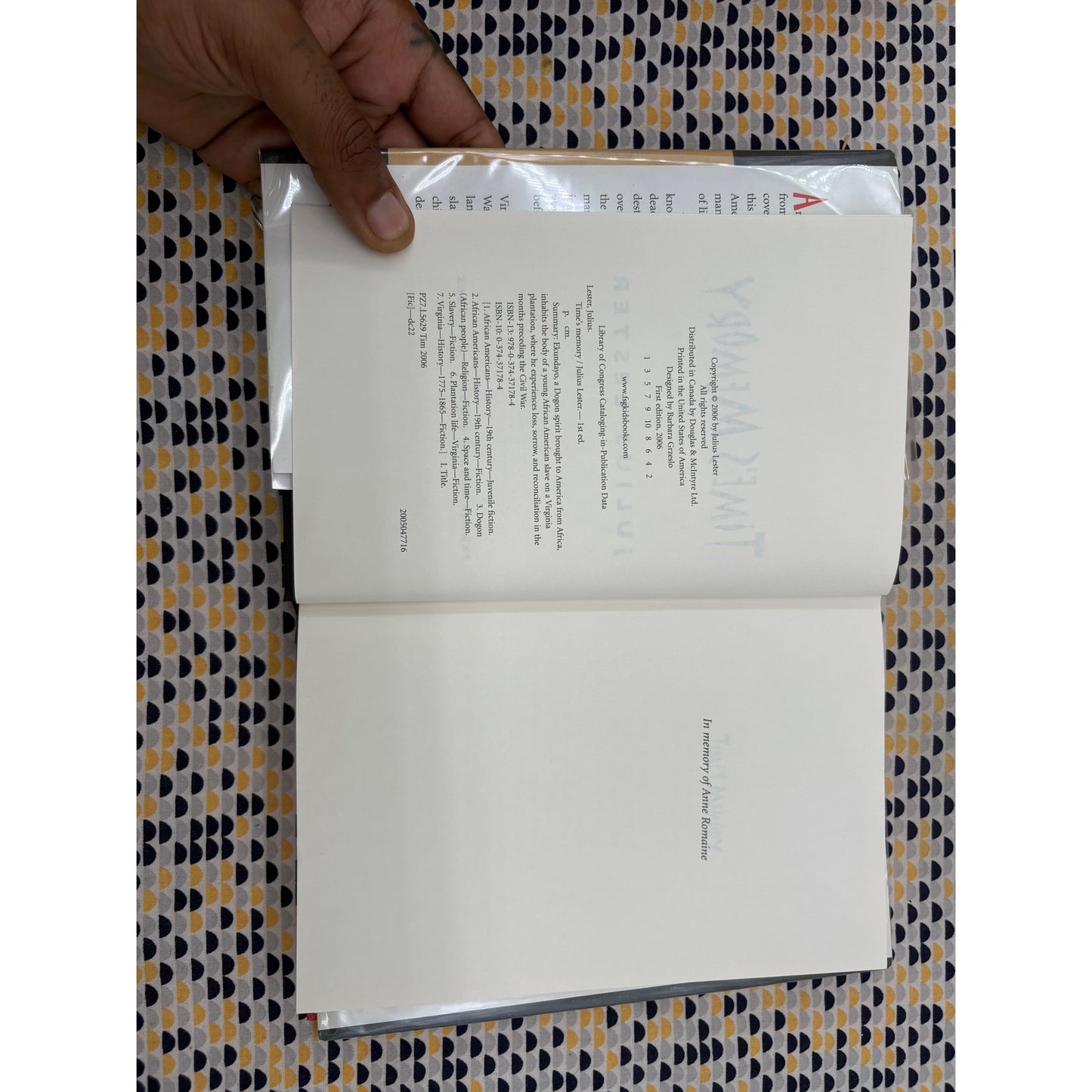 Time's Memory - Julius Lester - Farrar Straus Giroux - Hardcover - 1st Ed