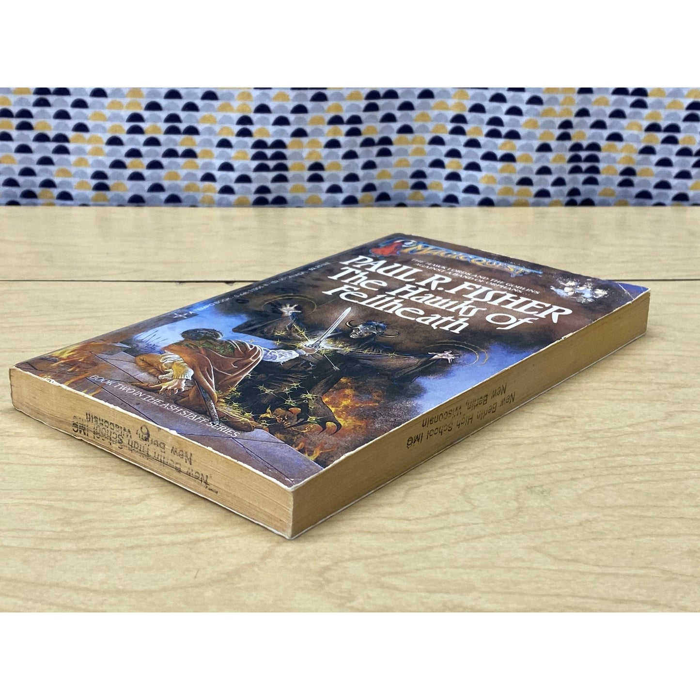 Magic Quest #7 - The Hawks of Fellheath - Paul R. Fisher - Tempo Edition