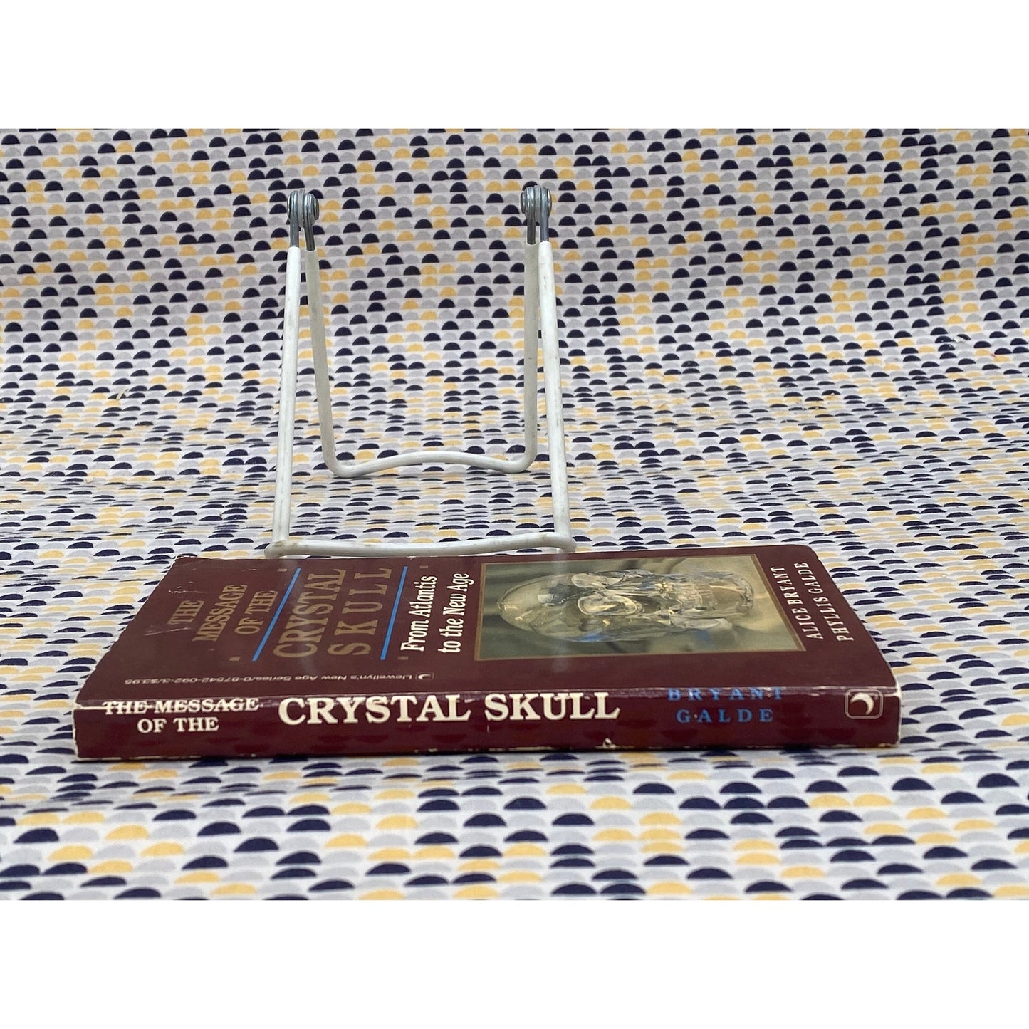 The Message of the Crystal Skull - From Atlantis to the New Age - Alice Bryant, Phyllis Galde- Paperback Book - Llewellyn's New Age Series