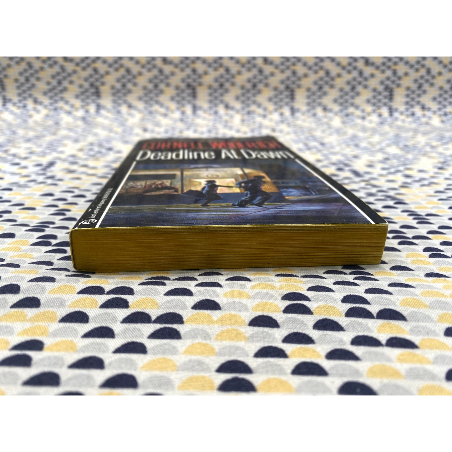 Deadline At Dawn - Cornell Woolrich - Ballantine - Paperback