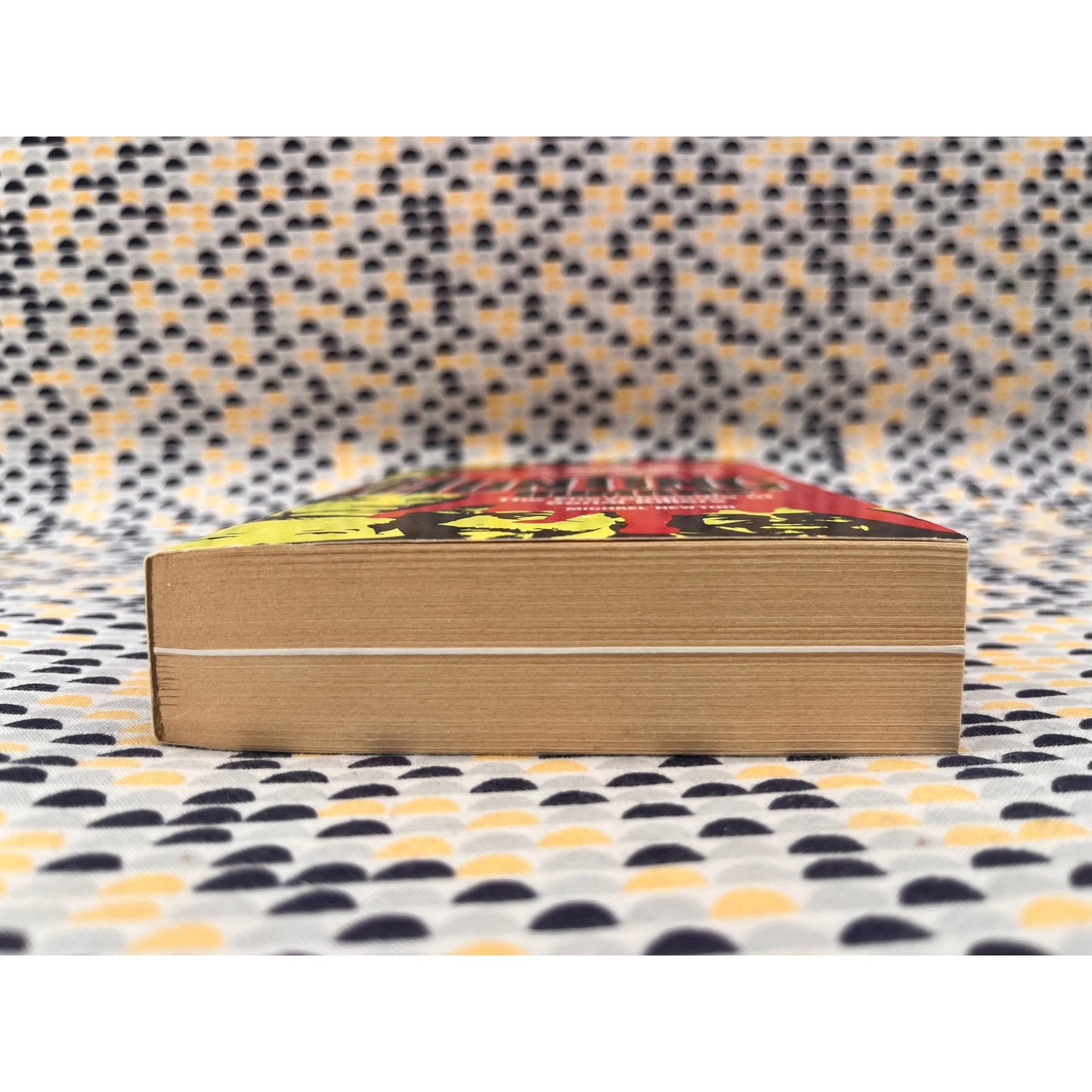 Hunting Humans - Michael Newton - Avon Books - Paperback