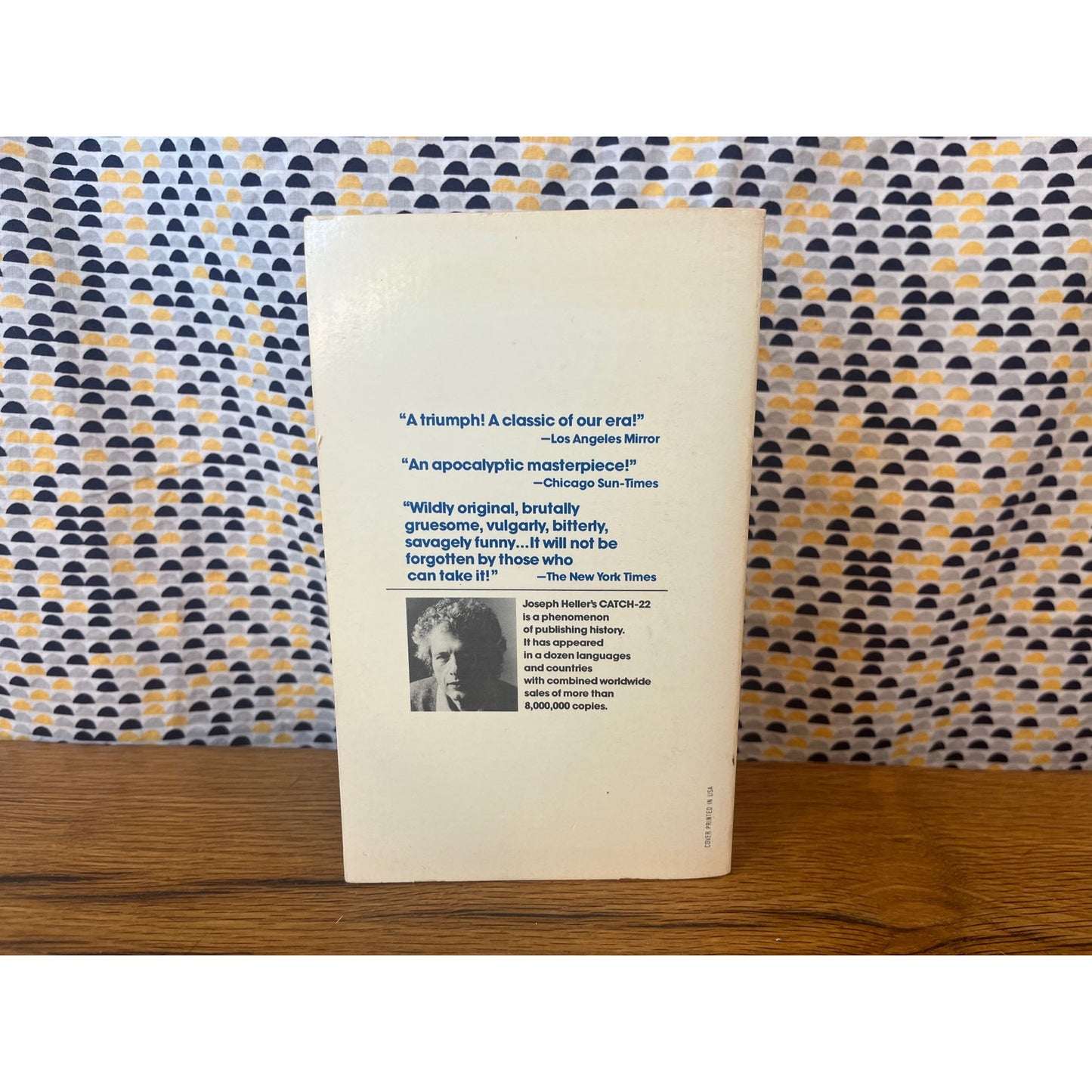 Catch 22 - Joseph Heller - Vintage Paperback - Dell Edition