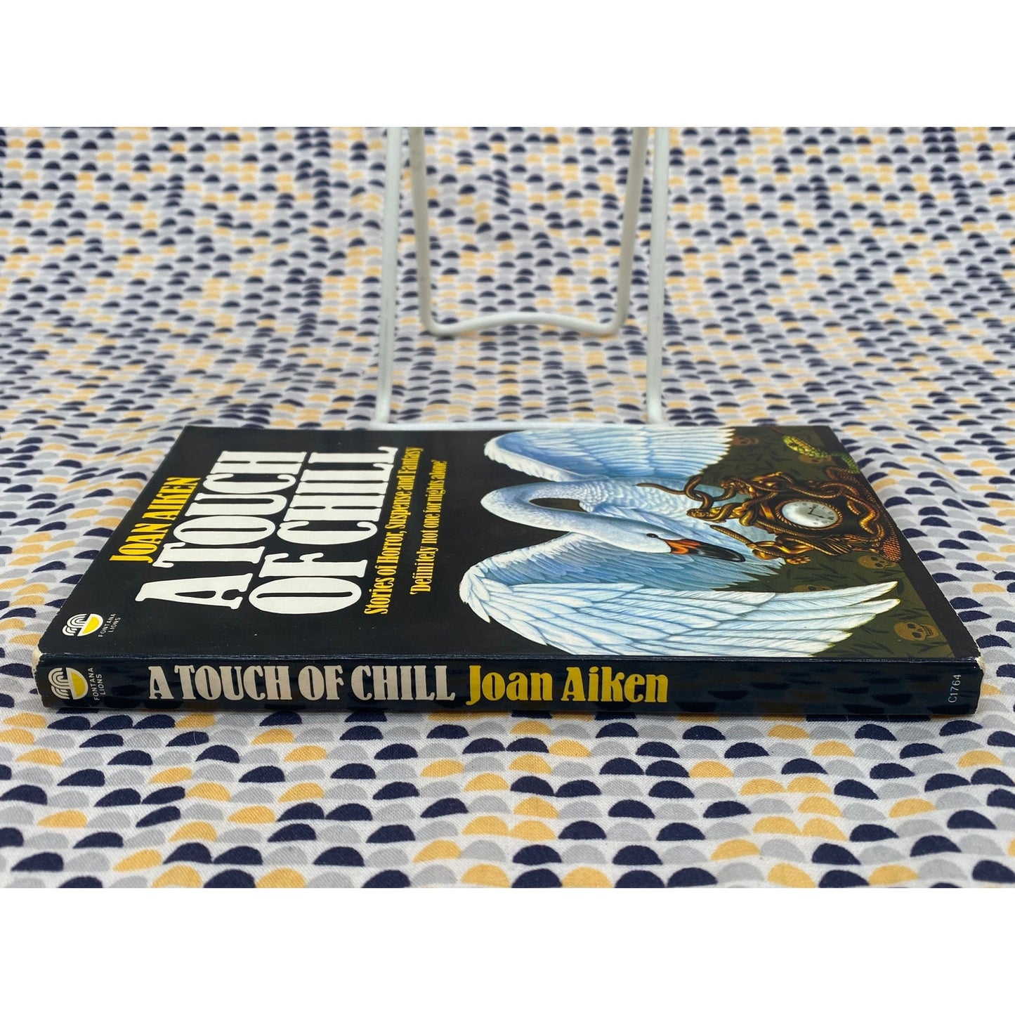 Joan Aiken - A Touch of Chill - Gothic Romance - Fontana Edition