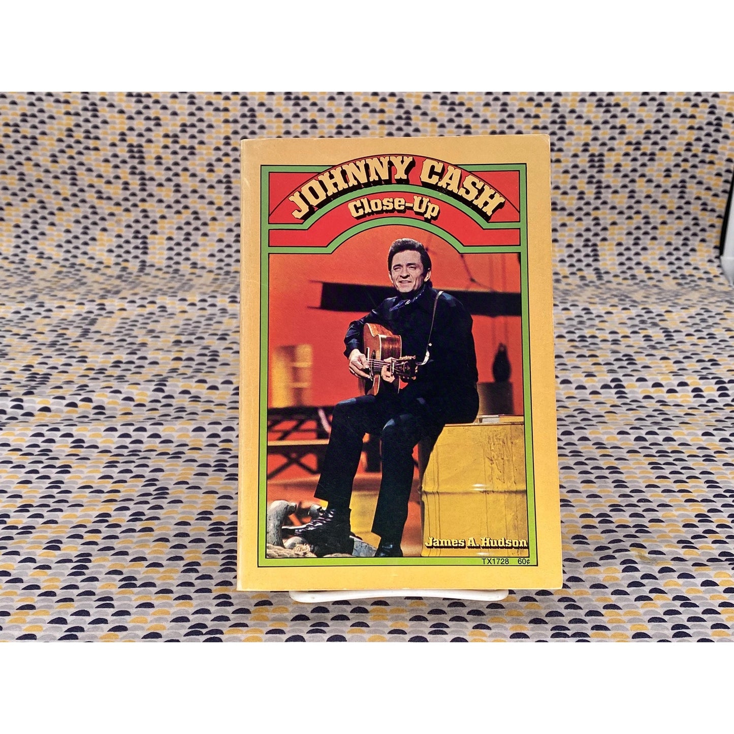 Johnny Cash Close-up - James A. Hudson - Scholastic Edition
