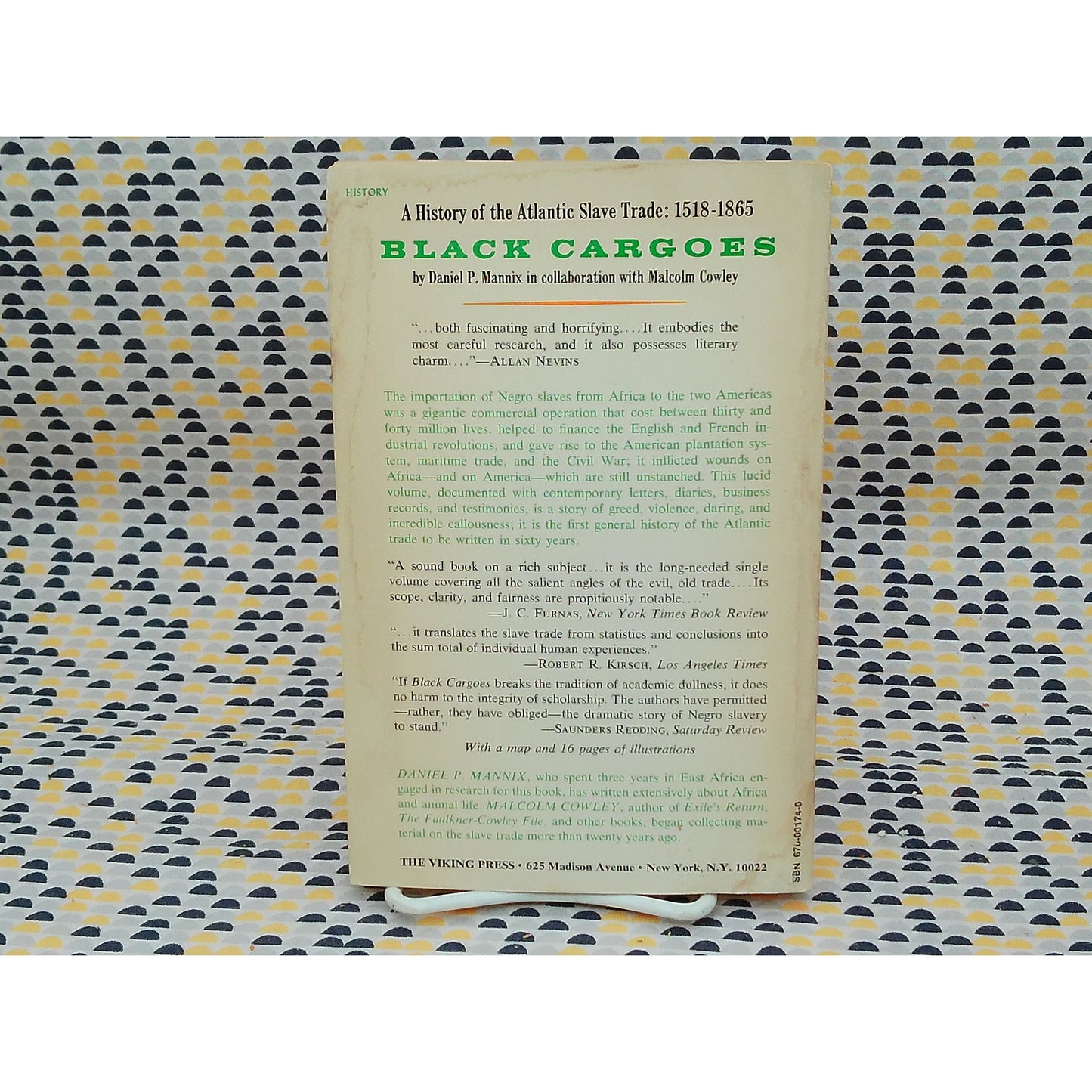 Black Cargoes - Daniel P. Mannix - Vintage Paperback Book - Viking Edition