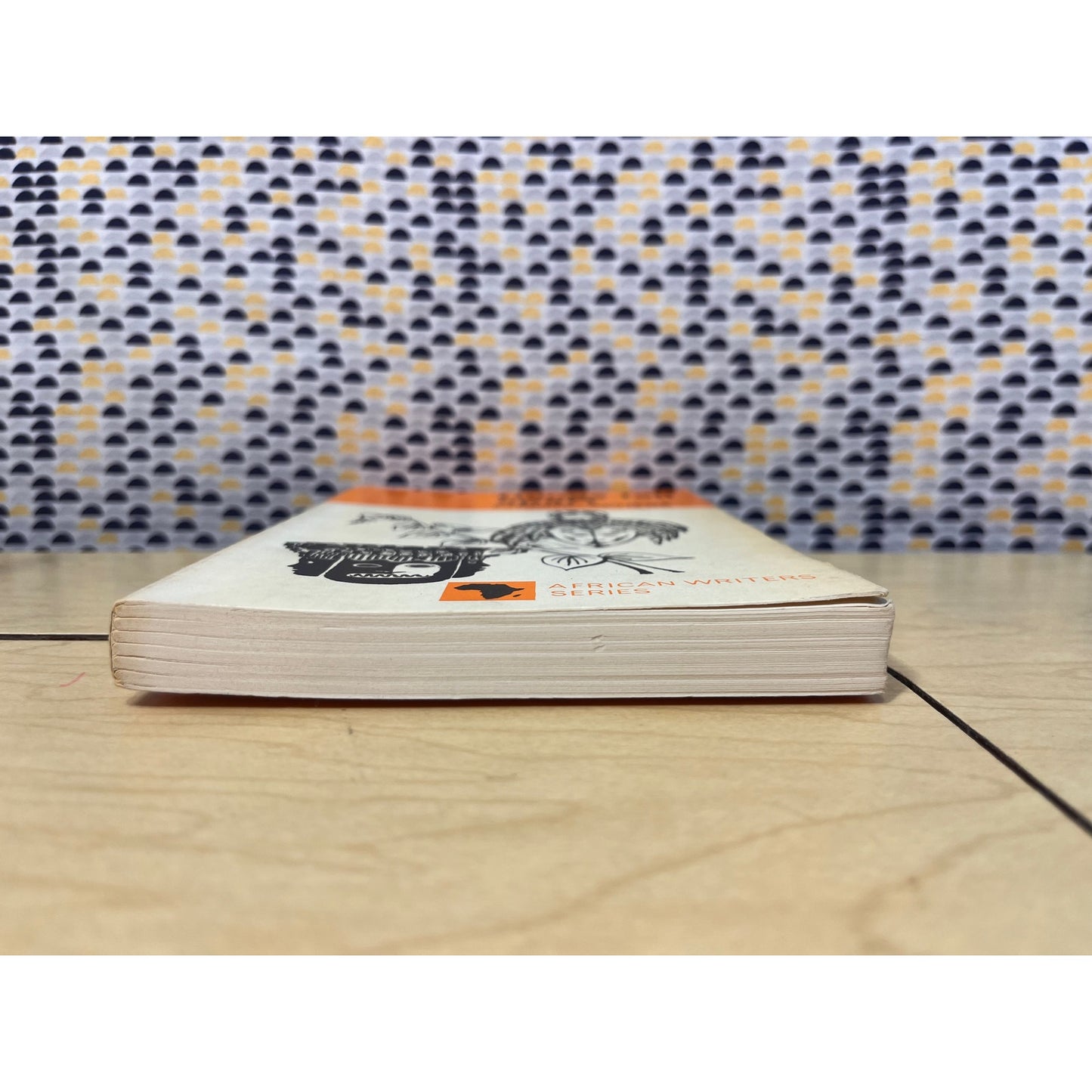 Things Fall Apart - Chinua Achebe - Heinemann African Writers Series # 1