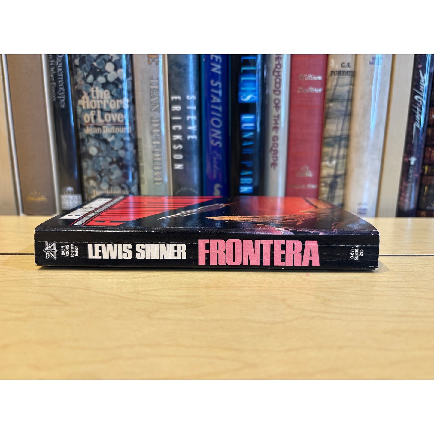 Frontera - Lewis Shiner - Baen - Paperback