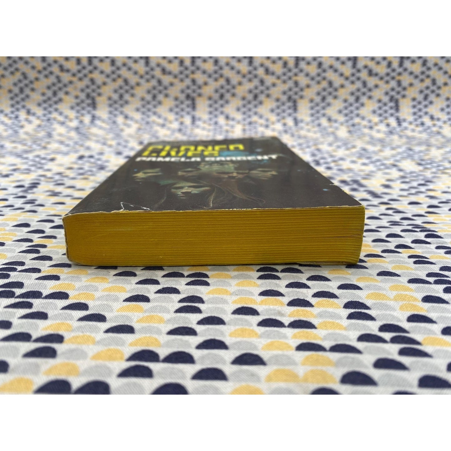 Cloned Lives - Pamela Sargent - Fawcett Books - Paperback