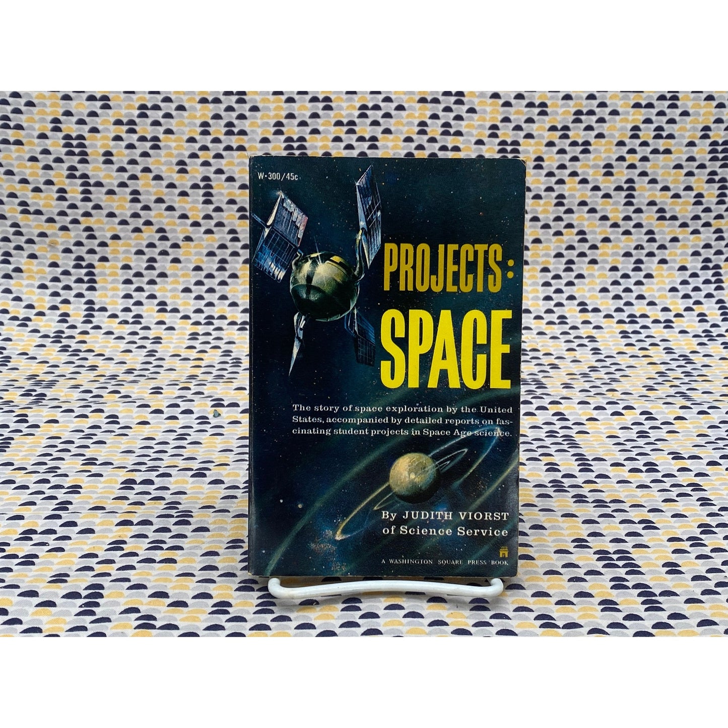 Projects: Space - Judith Viorst - Washington Square Press Edition