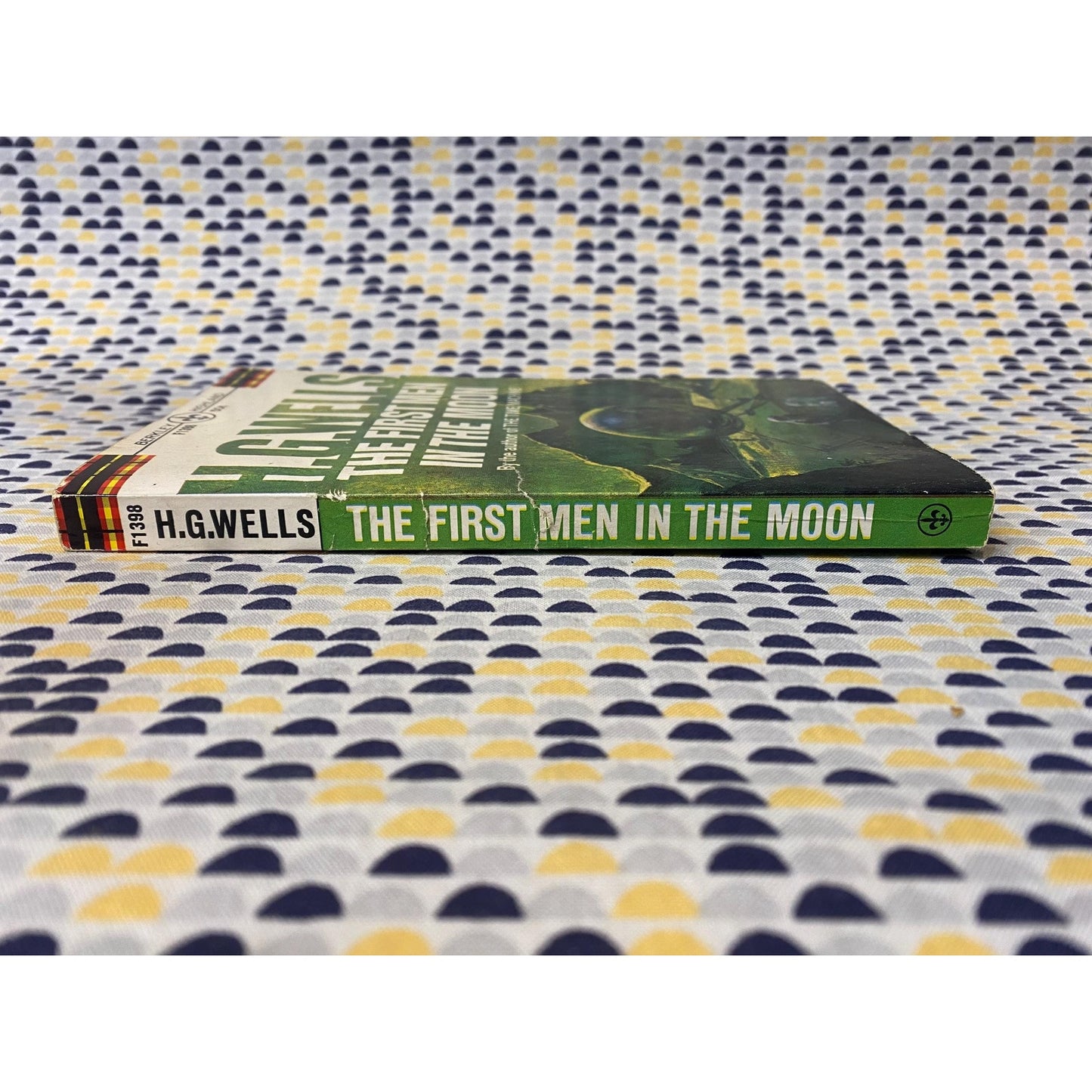 The First Men in the Moon - H.G. Wells - Vintage Paperback - 50 cent Berkeley Highland Books