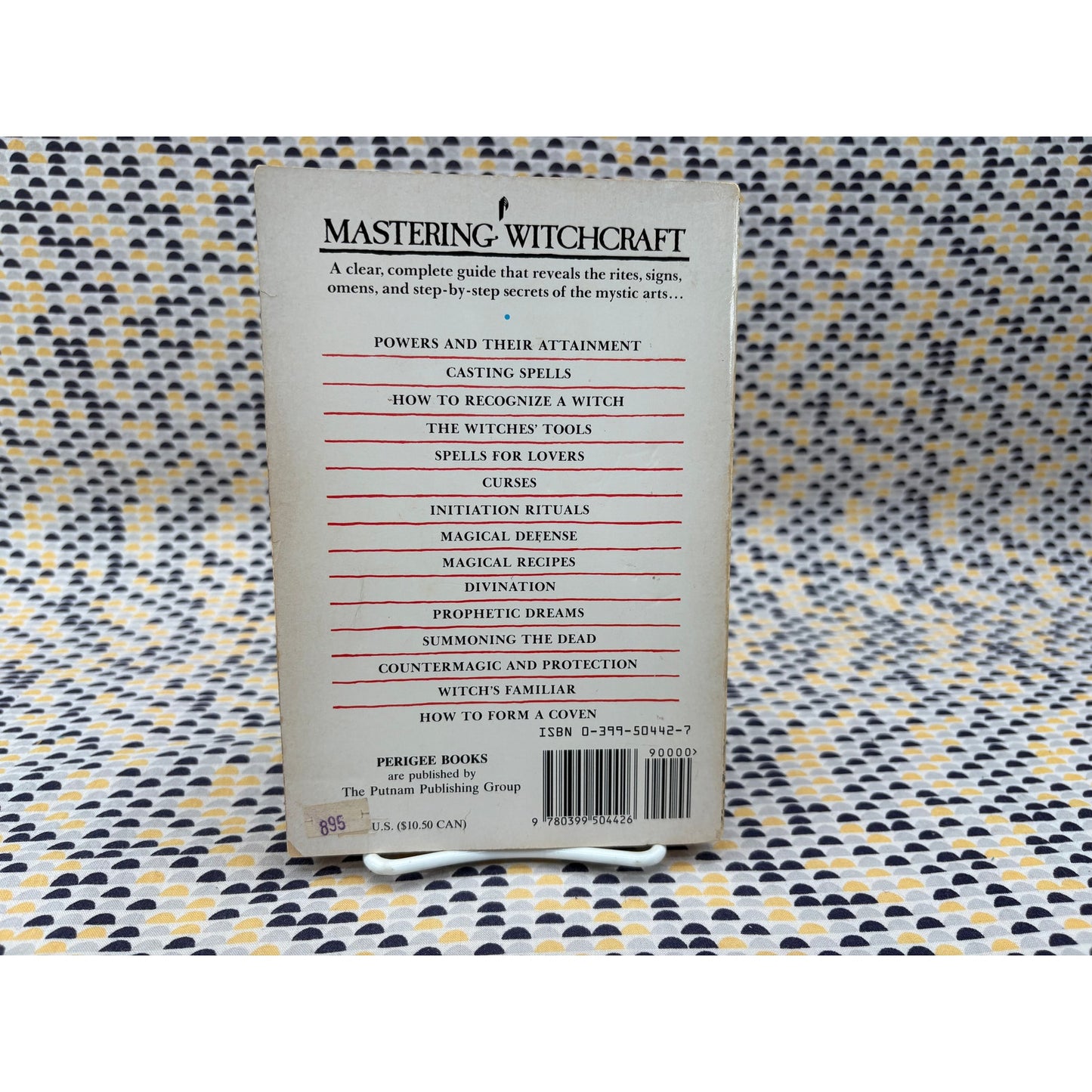 Mastering Witchcraft - Paul Huson - Perigee - Paperback