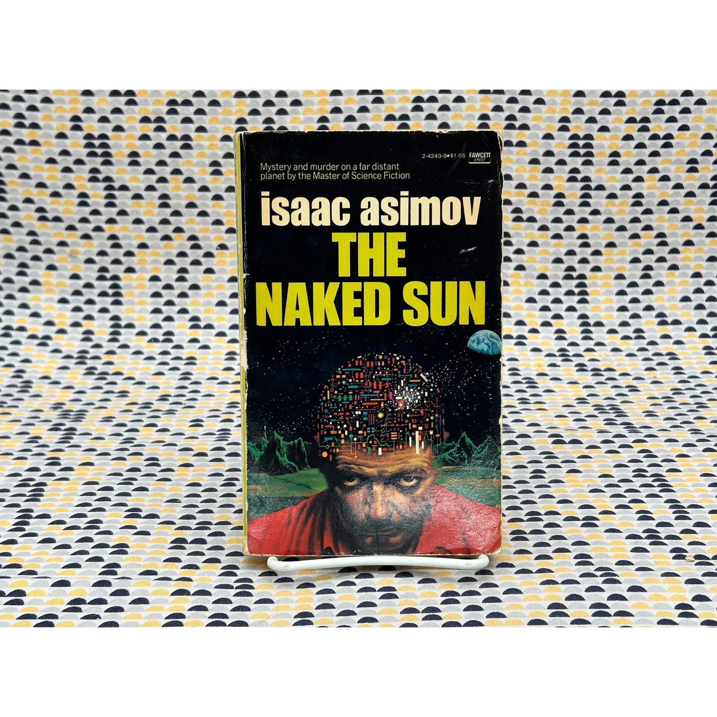 The Naked Sun - Isaac Asimov - Vintage Paperback - Fawcett Crest Edition