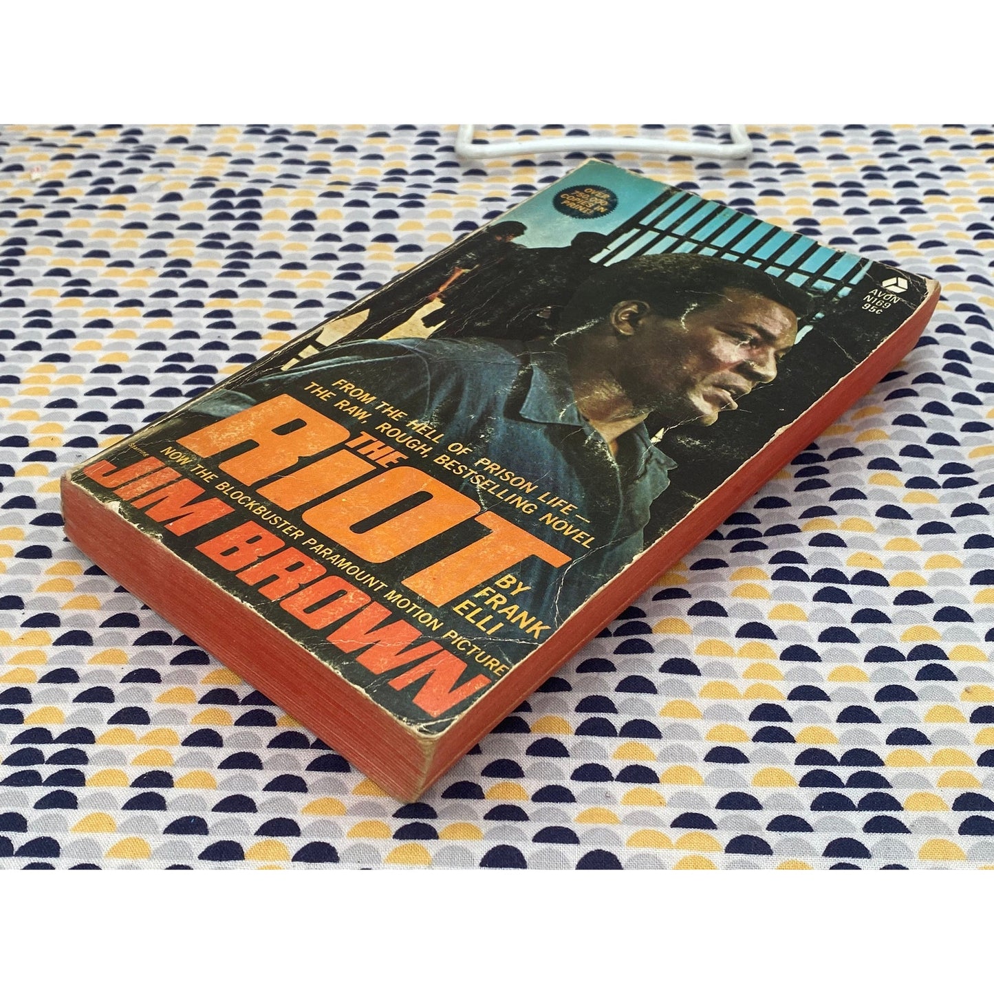 Riot - Frank Elli - Jim Brown - Avon Edition - Movie Tie In - Movie Novelization