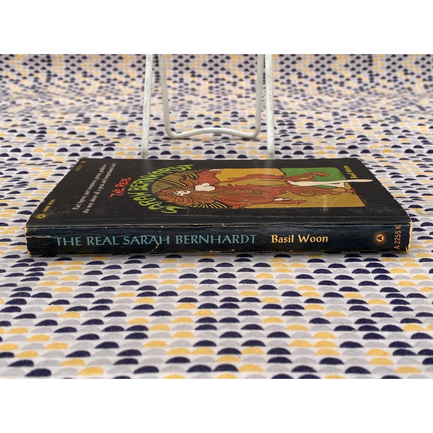 The Real Sarah Bernhardt - Basil Woon - Vintage Paperback Book - Award Books Edition