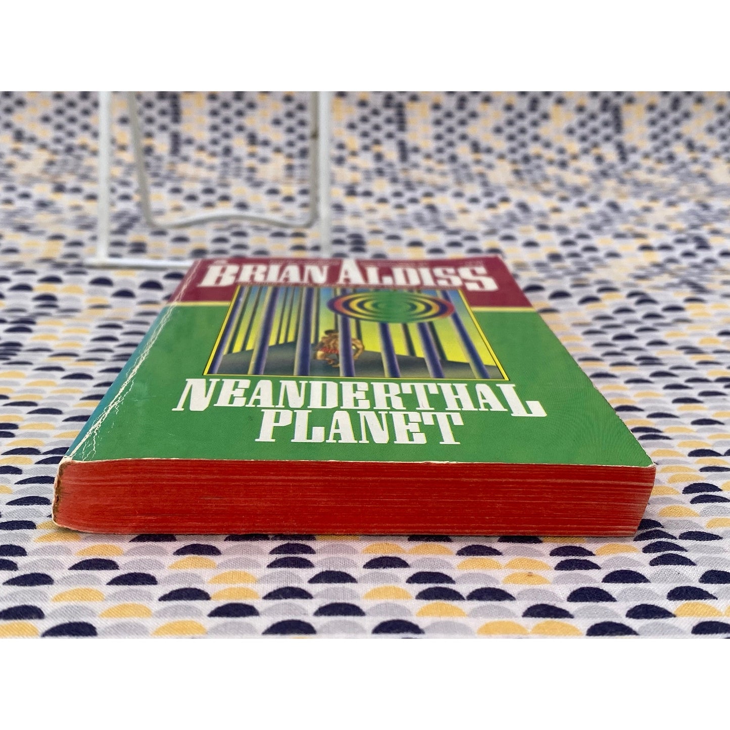 Neanderthal Planet - Brian Aldiss - Vintage Paperback Book - Avon Edition
