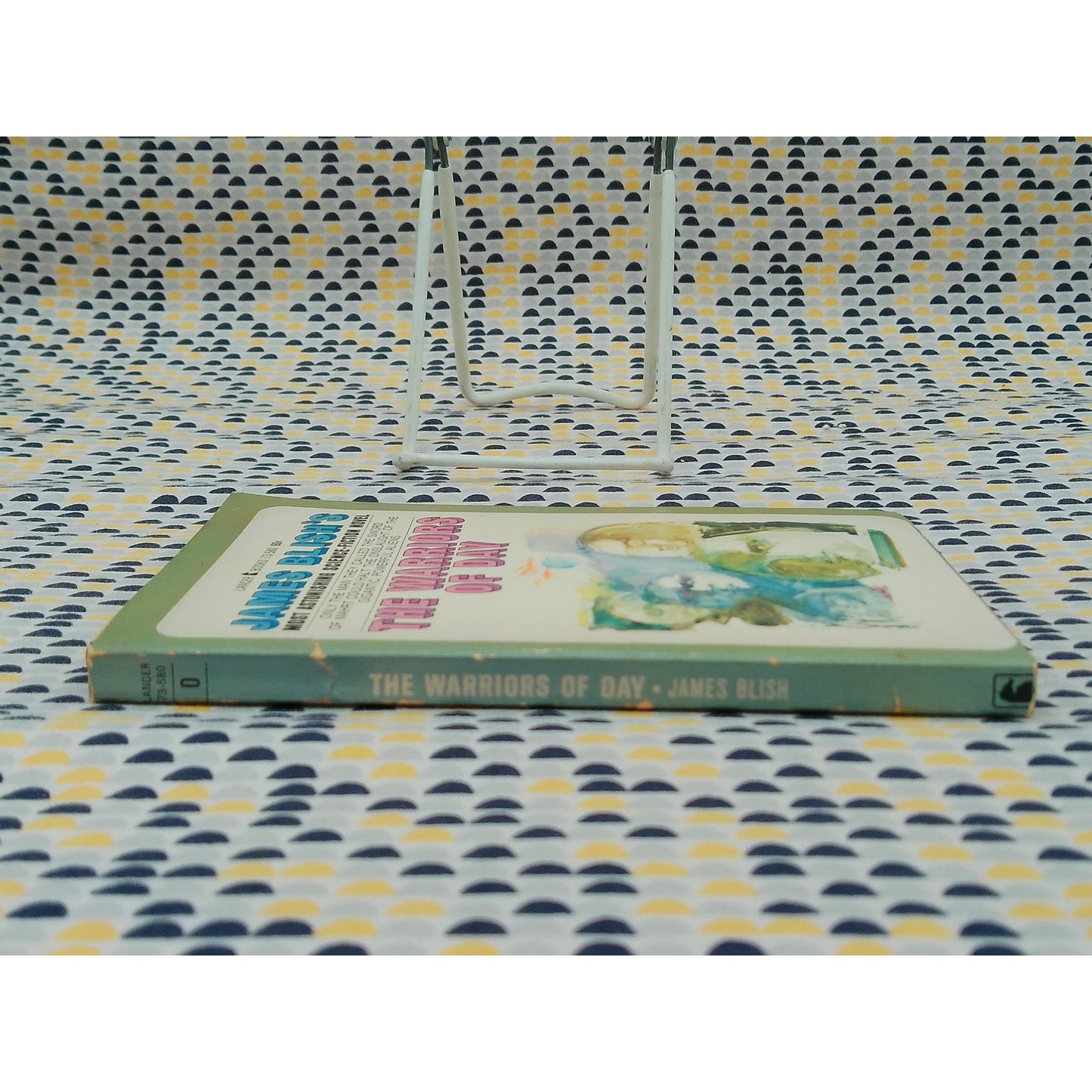 The Warriors Of Day - James Blish - Vintage Paperback Book - Lancer Edition