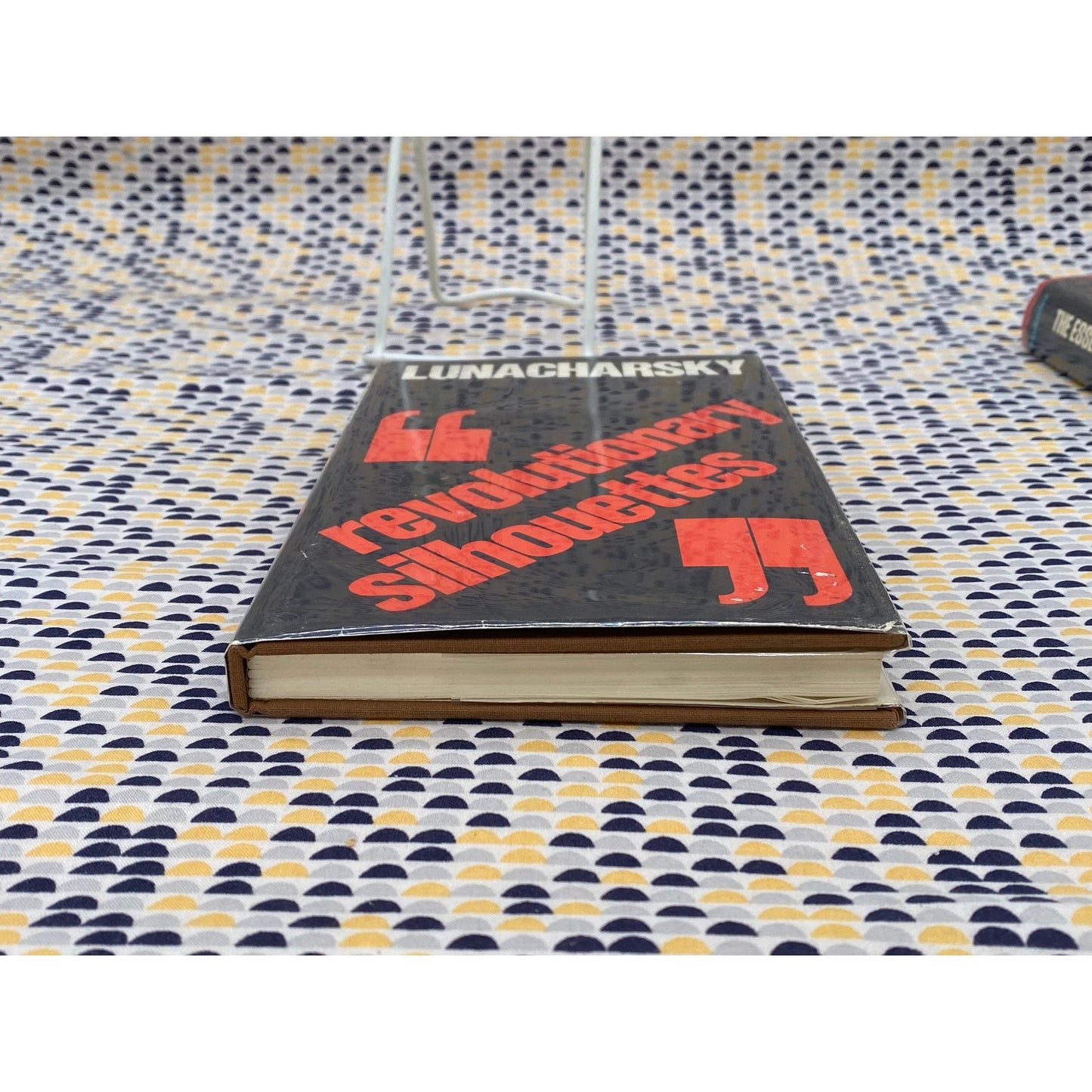Lunacharsky - Revolutionary Silhouettes - Intro by Isaac Deutsher - Hill & Wang