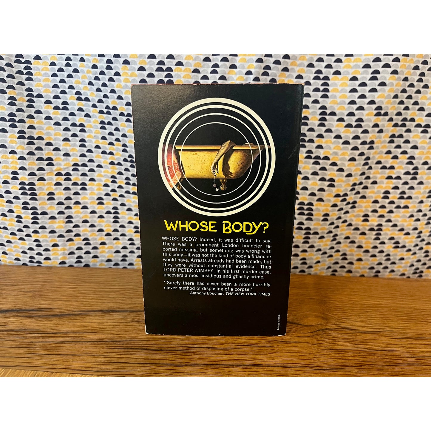 Whose Body? - Dorothy L. Sayers - Avon Books - Paperback