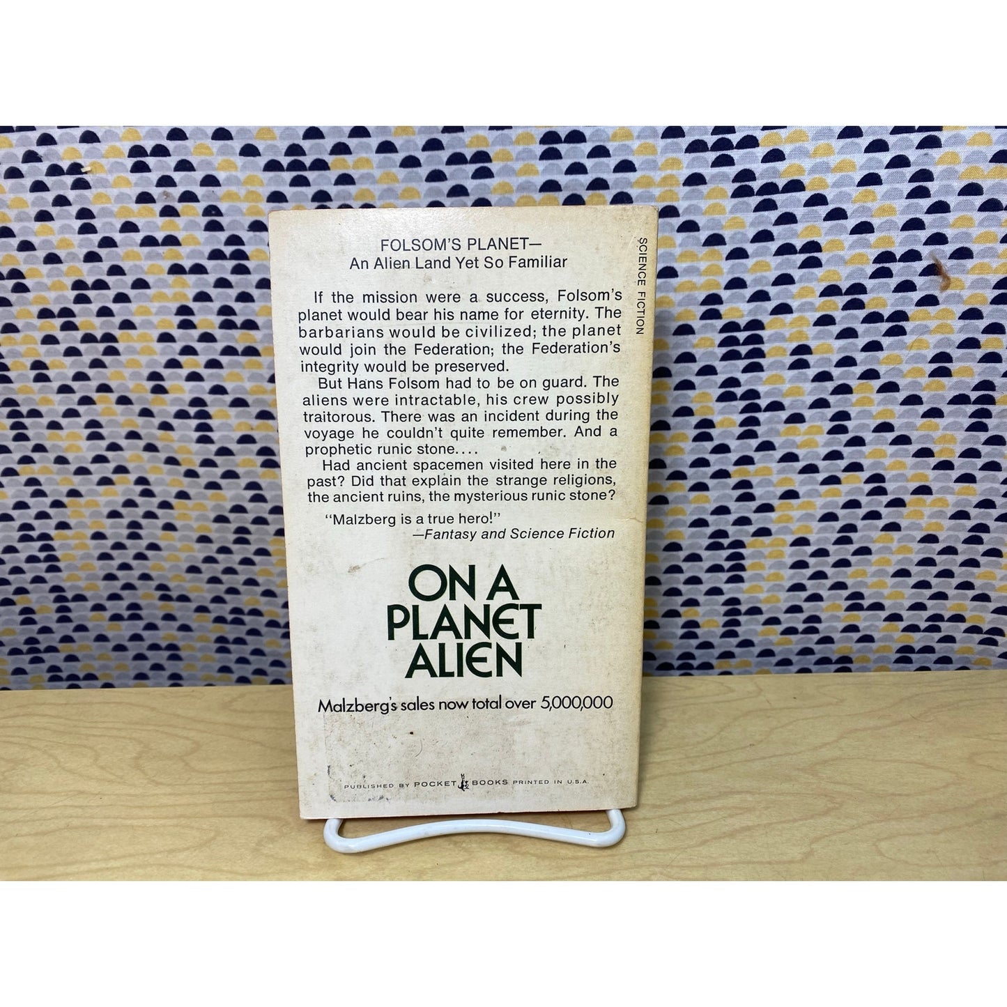 On A Planet Alien - Barry N. Malzberg - Vintage Paperback Book - Pocket Edition
