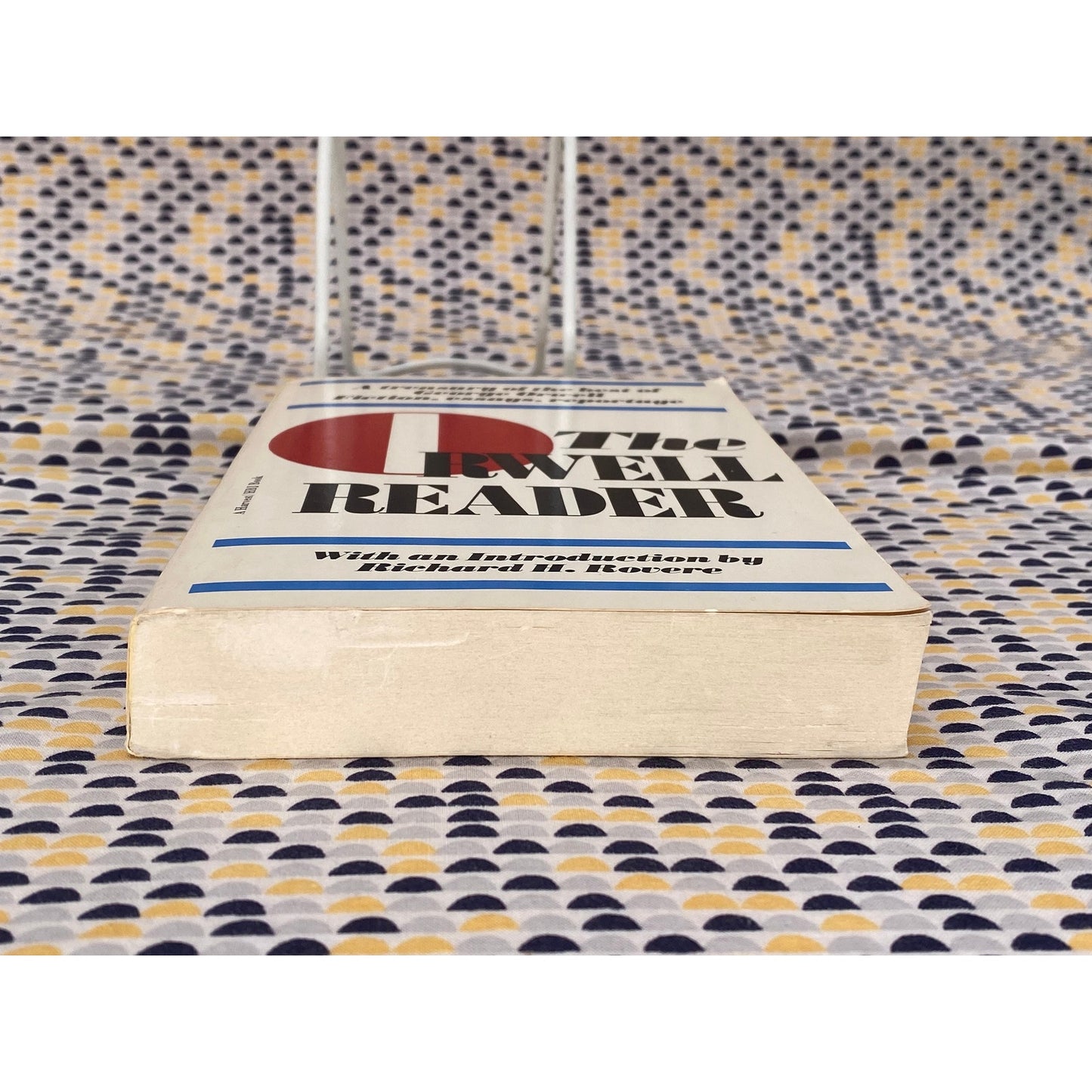 The Orwell Reader - George Orwell - Vintage Paperback - Harvest Books Edition