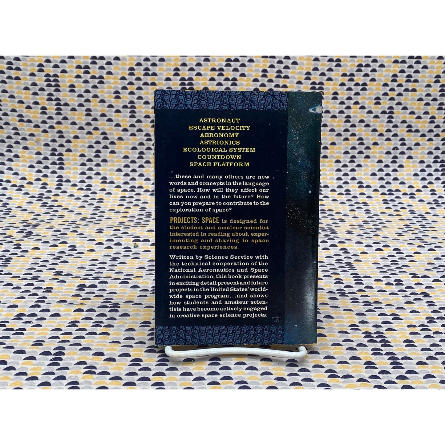 Projects: Space - Judith Viorst - Washington Square Press Edition
