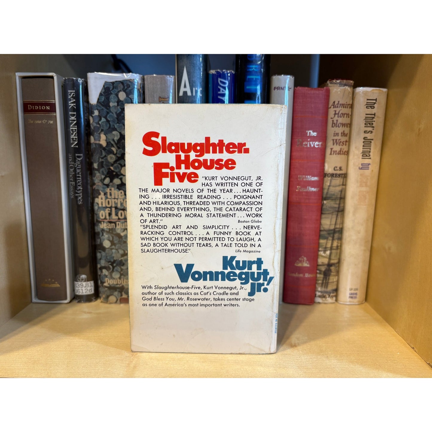 Slaughterhouse Five - Kurt Vonnegut Jr. - Vintage Paperback - Dell Edition