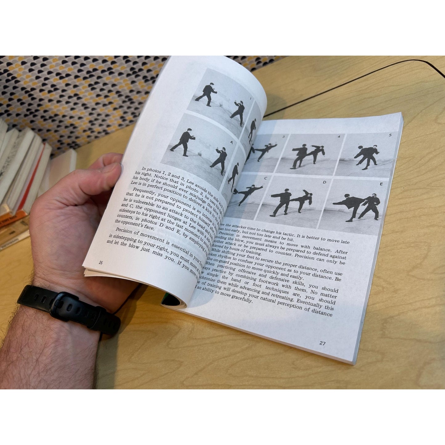 Bruce Lee's Fighting Method - Skill in Techniques - by Bruce Lee and M. Uyehara - Vintage Paperback Book - Ohara Publications