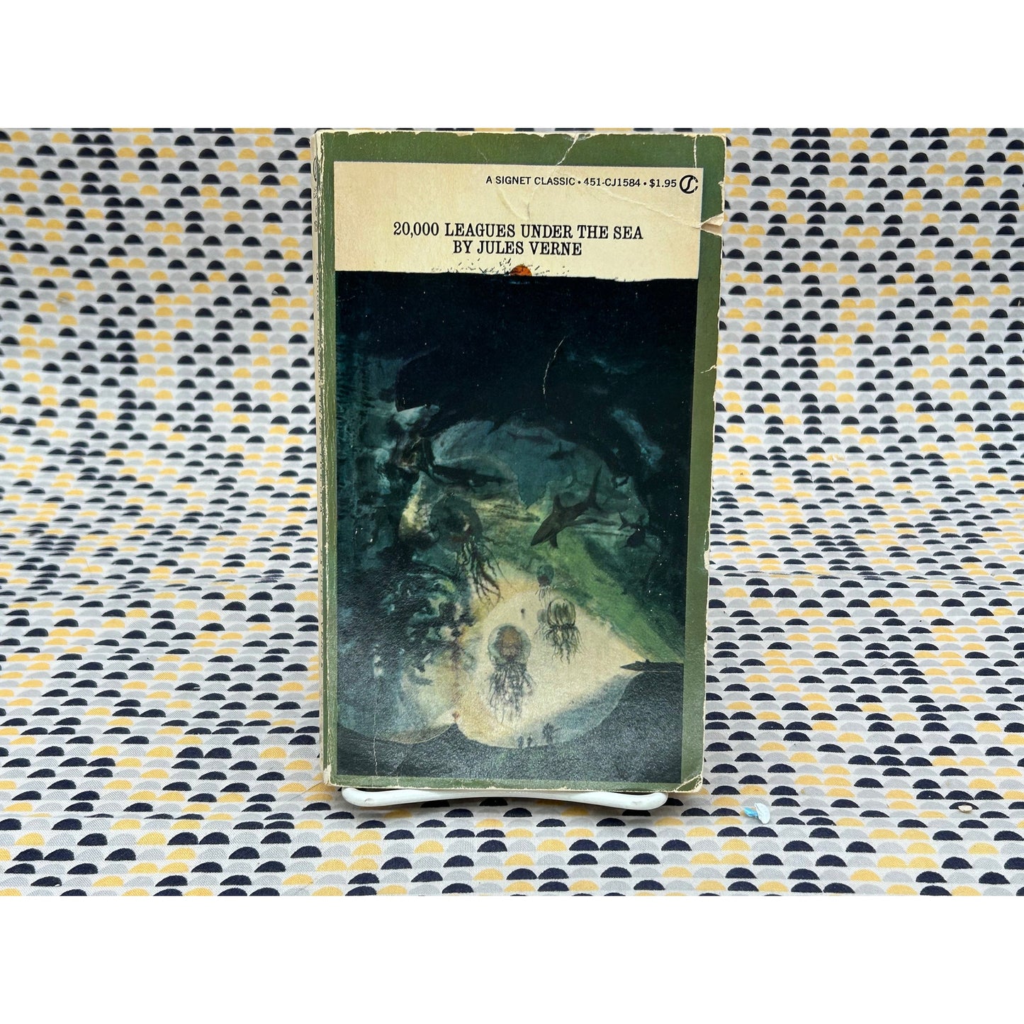 20,000 Leagues Under the Sea - Jules Verne - Signet Classics Edition
