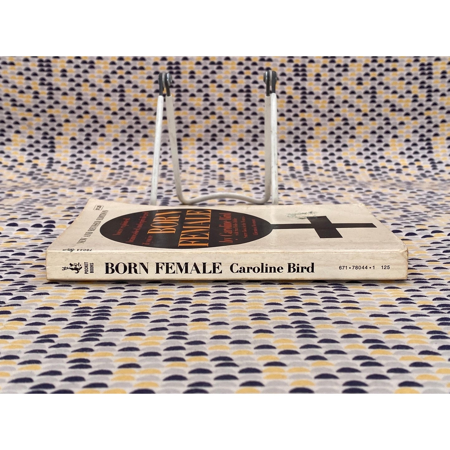 Born Female - Caroline Bird - Vintage Paperback Book - Pocket Edition