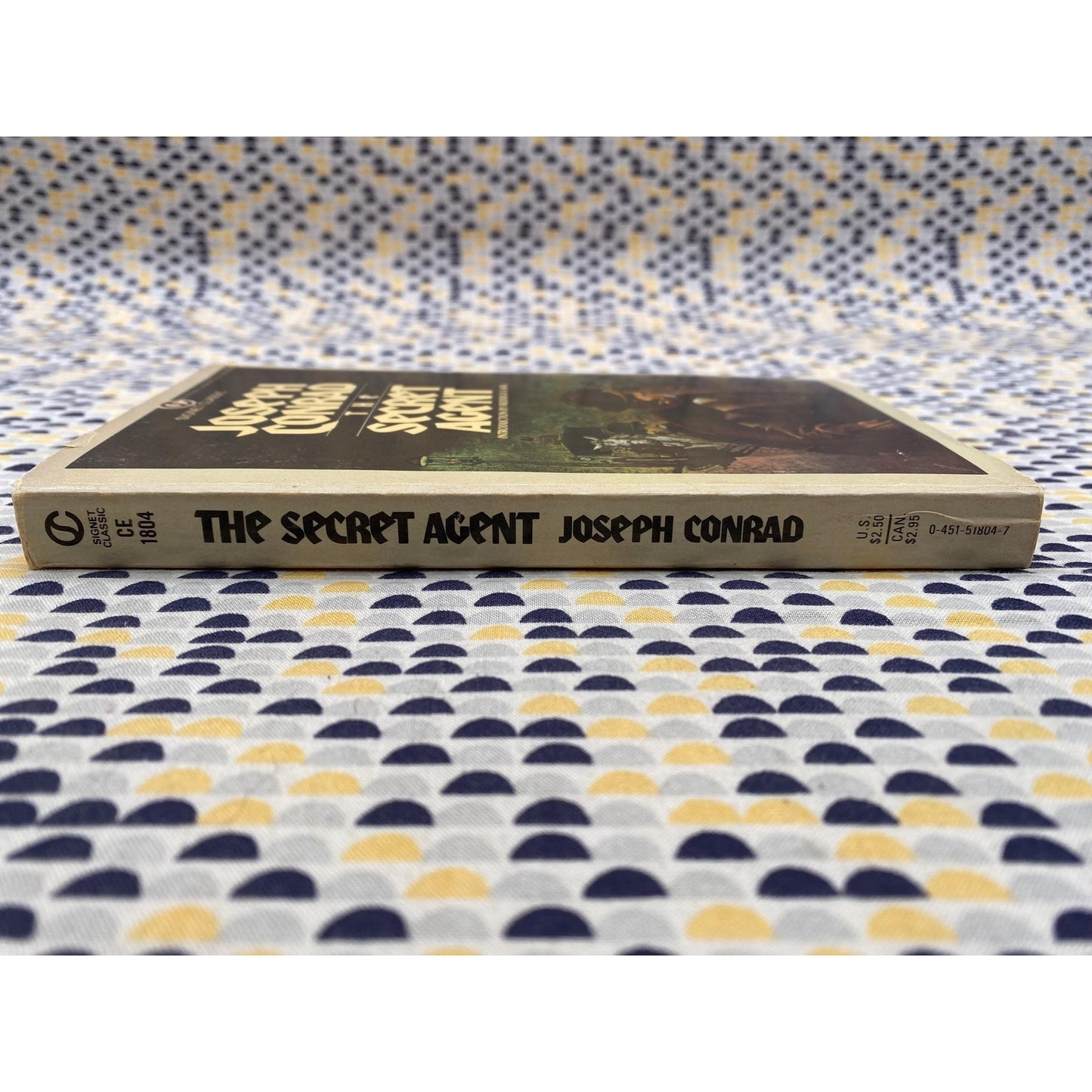 The Secret Agent - Joseph Conrad - Vintage Paperback Book - Signet Classics Edition