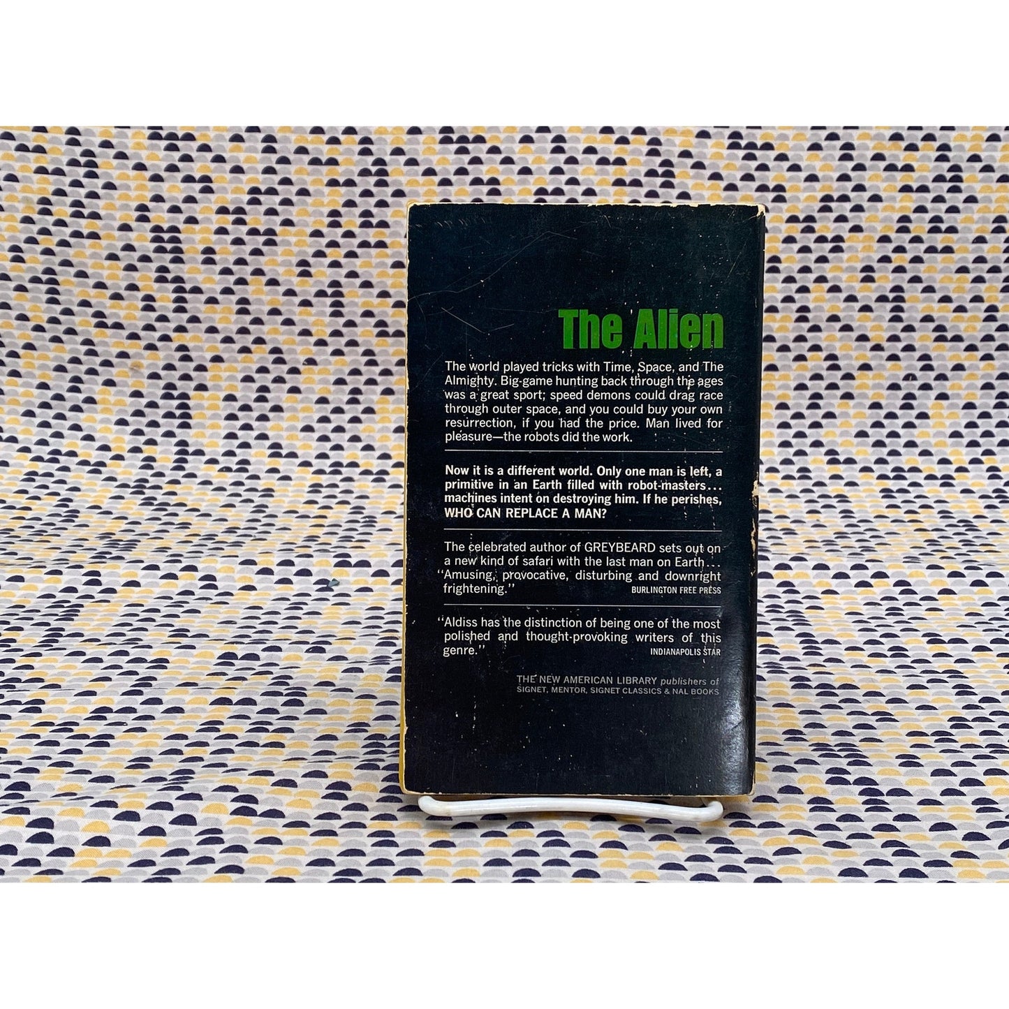 Who Can Replace A Man? - Brian W. Aldiss - Vintage Paperback - Signet Edition
