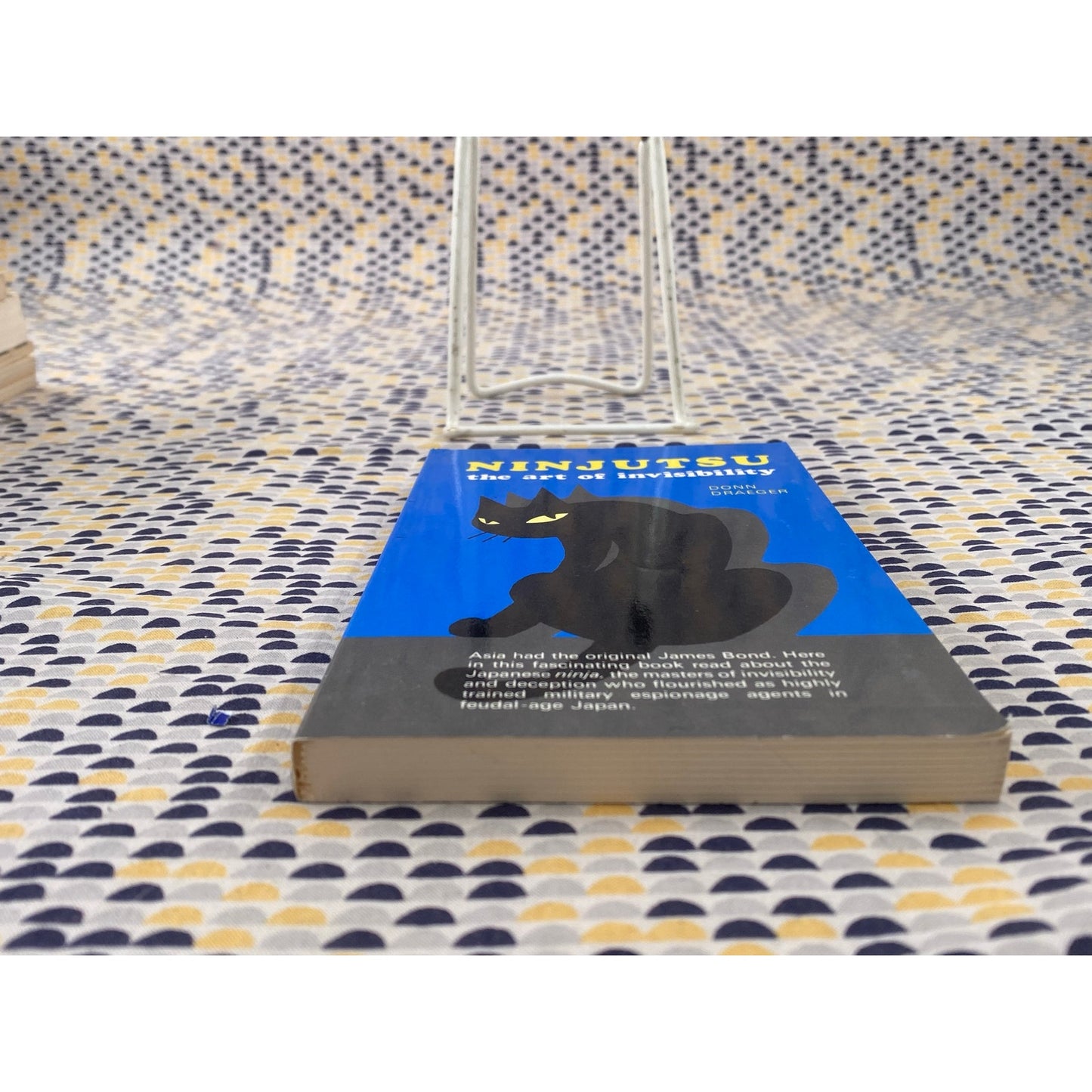 Ninjitsu - the Art of Invisibility - Donn Draeger - Lotus Press